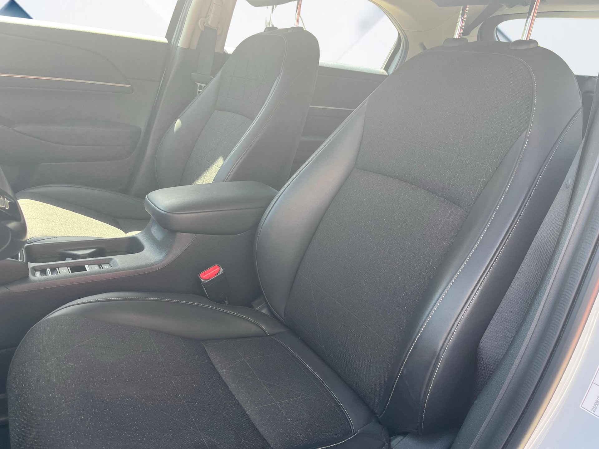 HONDA HR-V 1.5 i-MMD Advance Vollhybrid-image-9