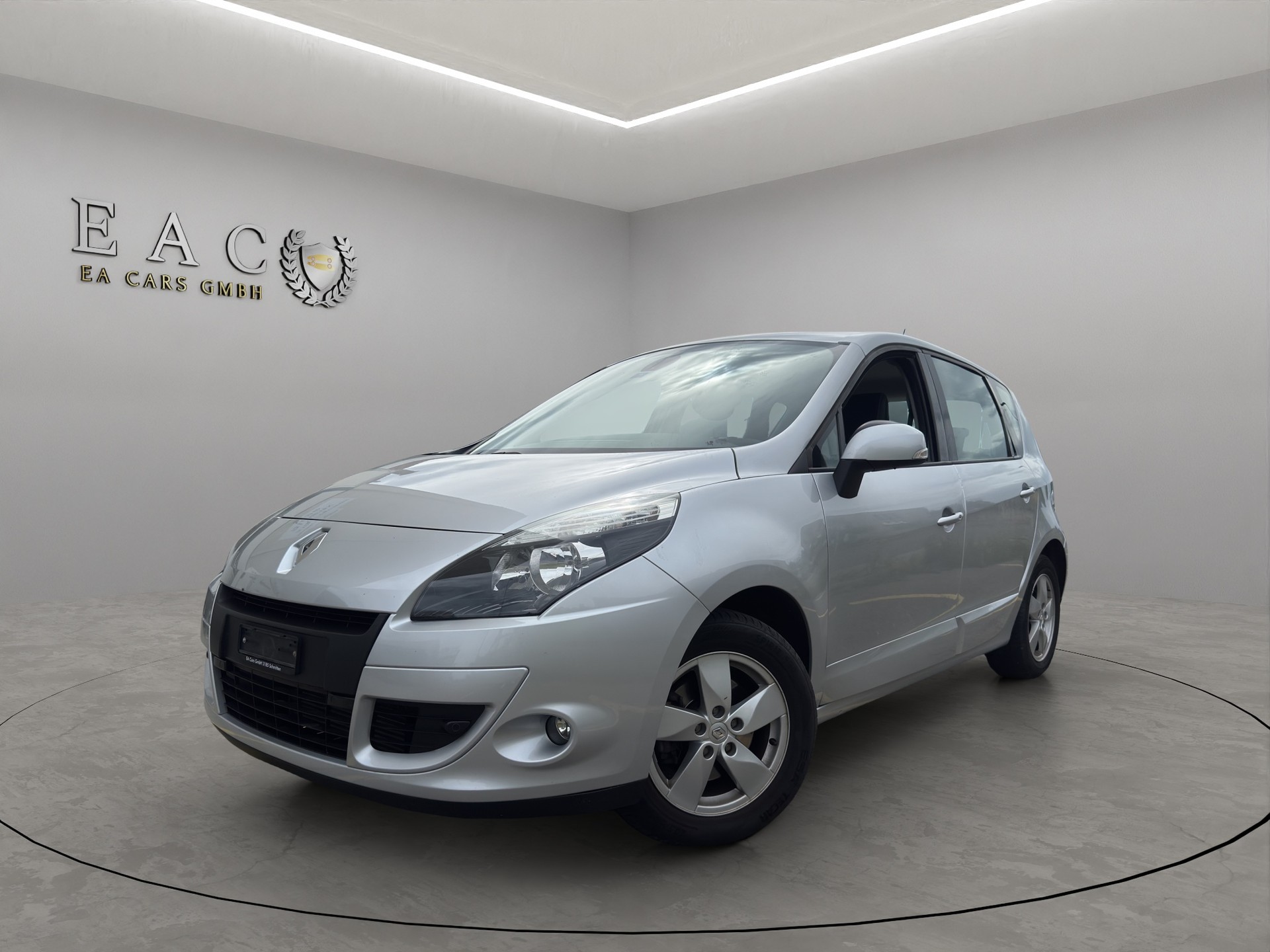 RENAULT Scénic 1.4 16V Turbo Privilège-image-0