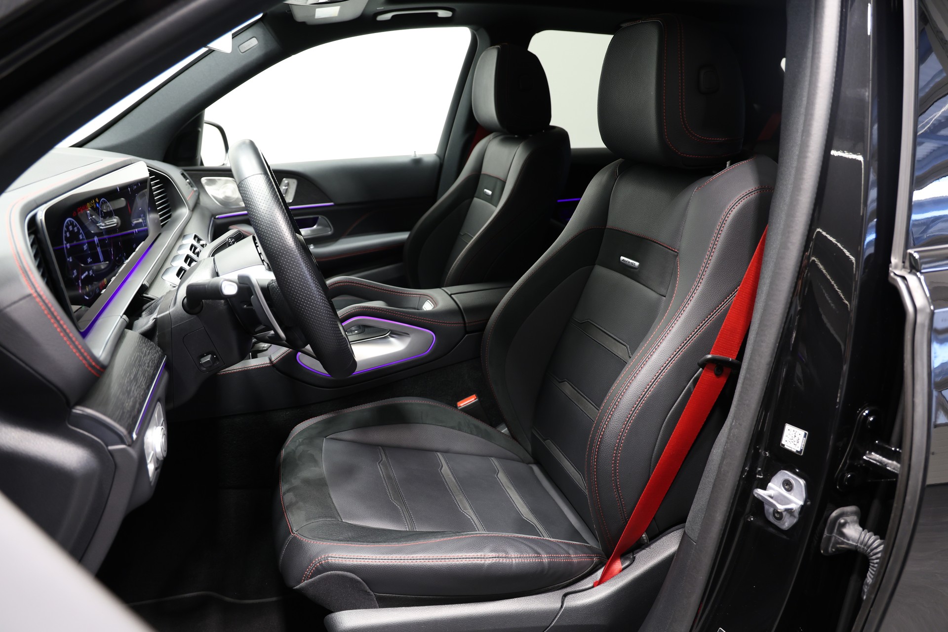 MERCEDES-BENZ GLE 53 AMG 4Matic+ 9G-Speedshift - CH-Fahrzeug - FACELIFT --image-18