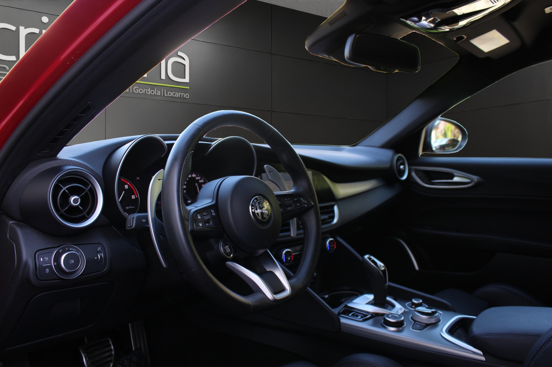 ALFA ROMEO Giulia 2.2 D Q4 210 Veloce-image-7