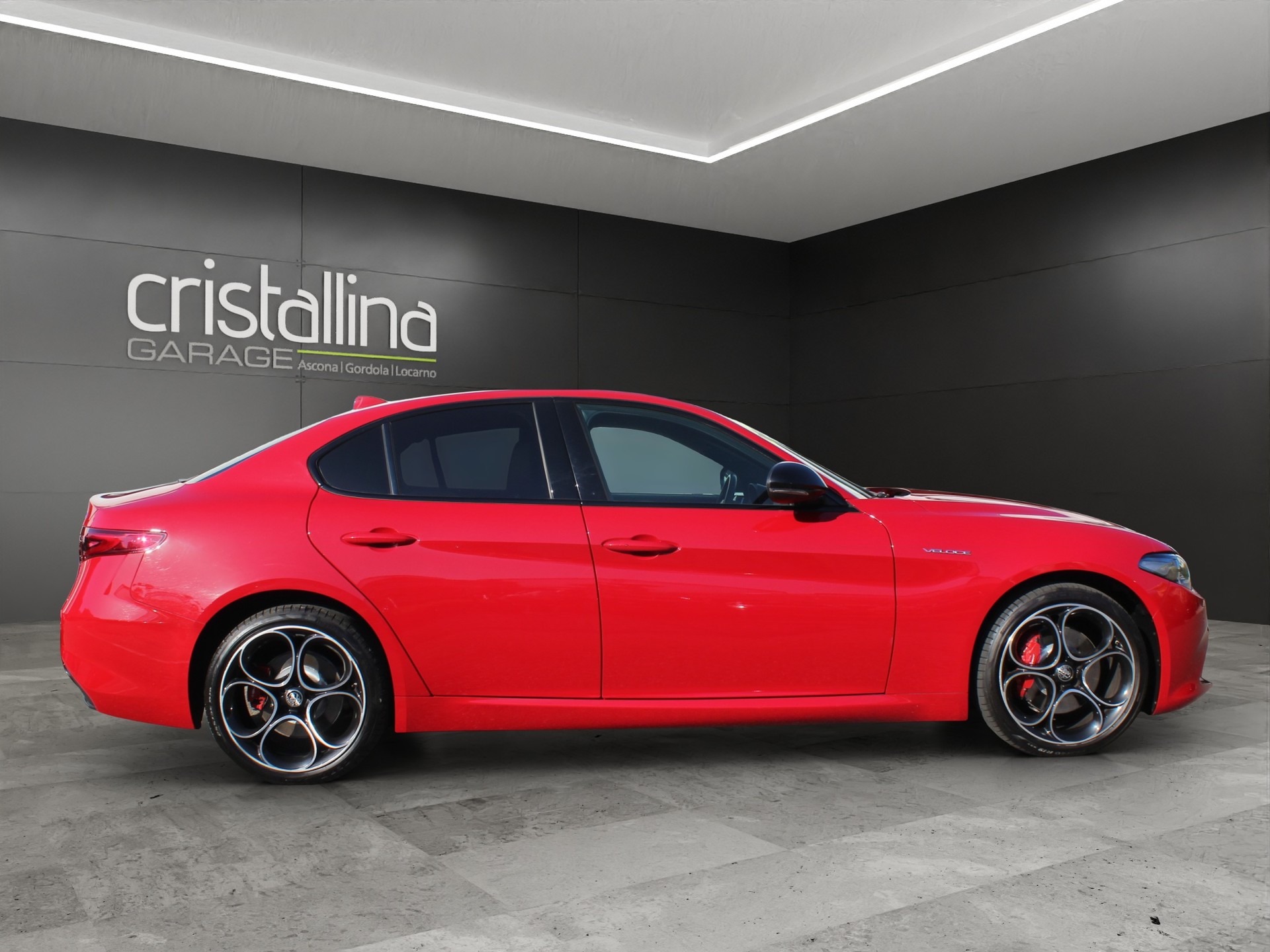 ALFA ROMEO Giulia 2.2 D Q4 210 Veloce-image-4