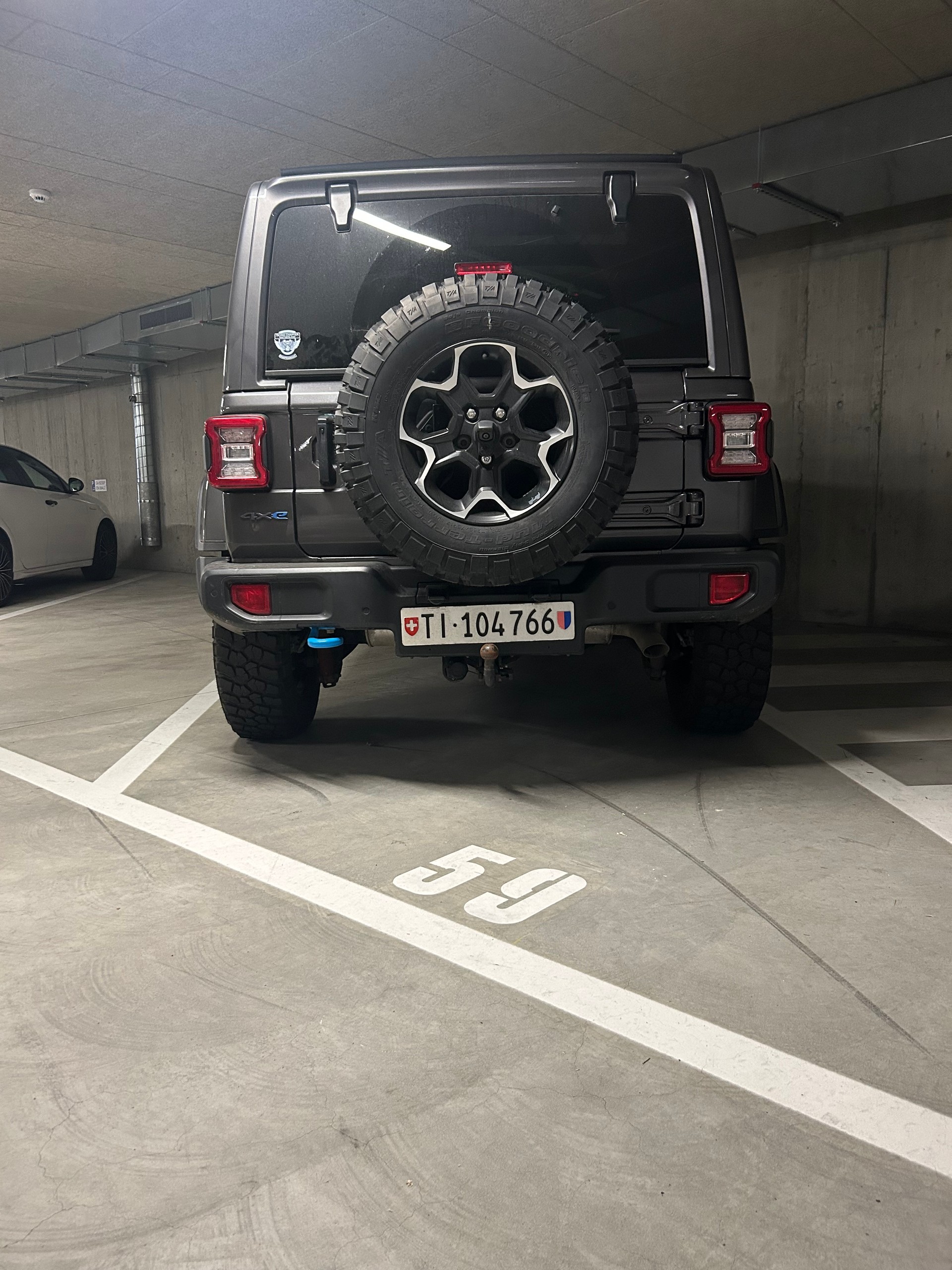 JEEP Wrangler 2.0 PHEV Unlimited Rubicon DT Automatic-image-1
