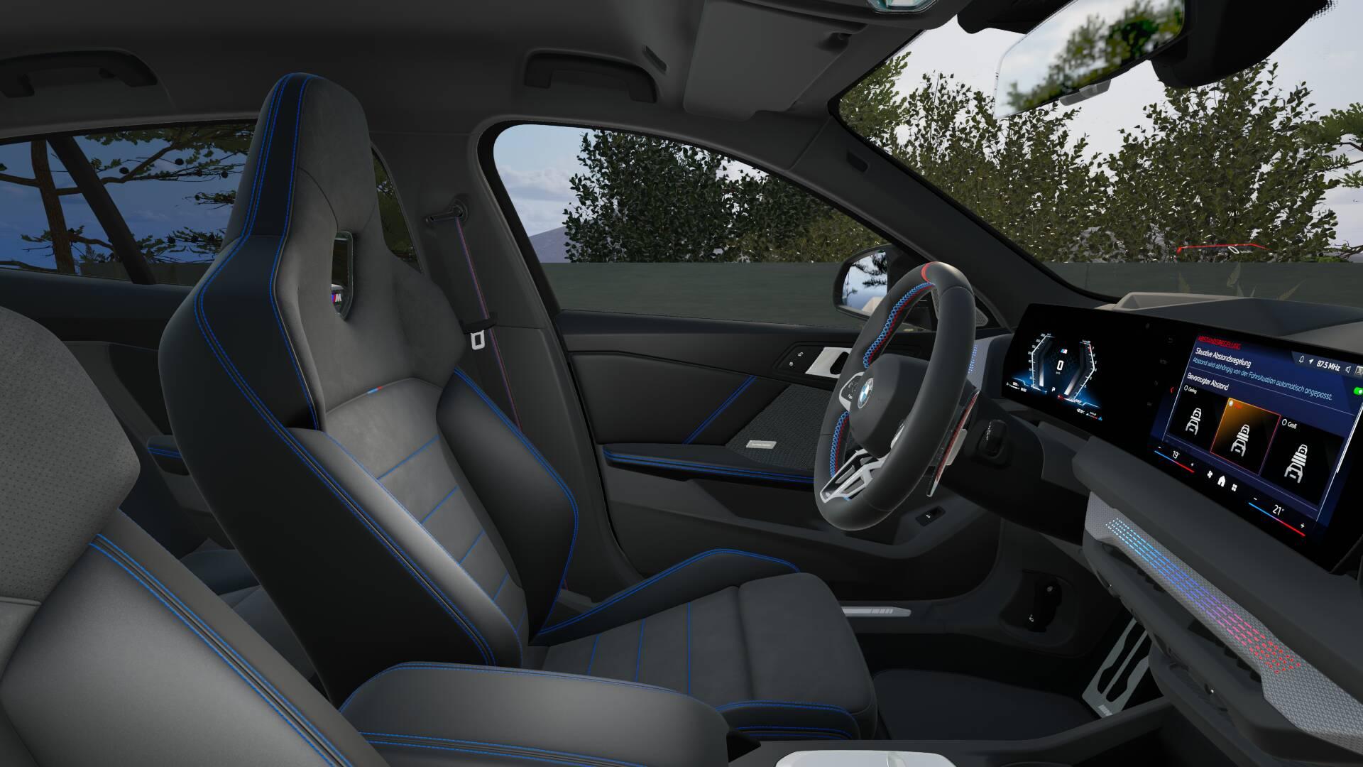 BMW M135i xDrive-image-8
