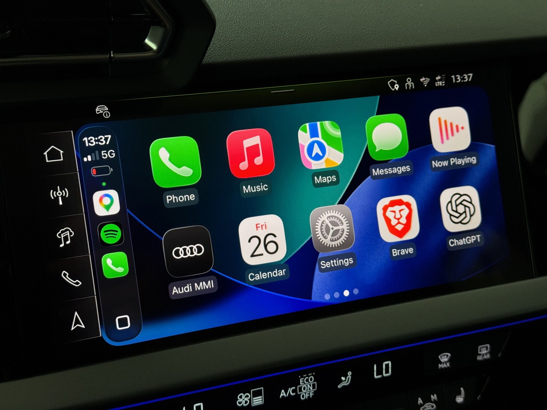 AUDI A3 Sportback 30 TFSI S-Line "Pano-SONOS-Leder-Sportsitze"-image-18
