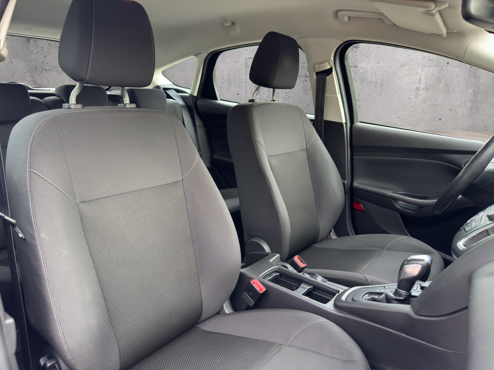 FORD Focus 1.0 SCTi Business Automatic-image-13