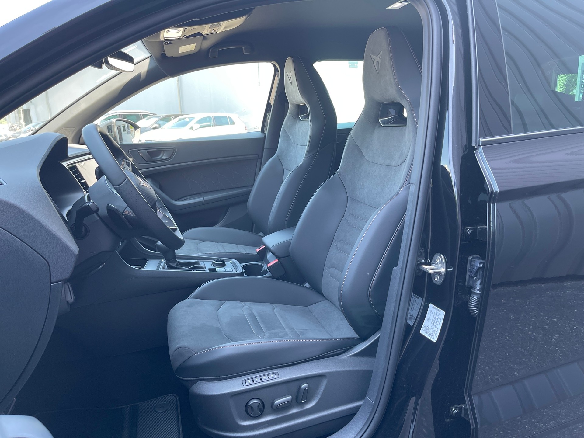 CUPRA Ateca 2.0TSI Inicio 4Drive DSG-image-6