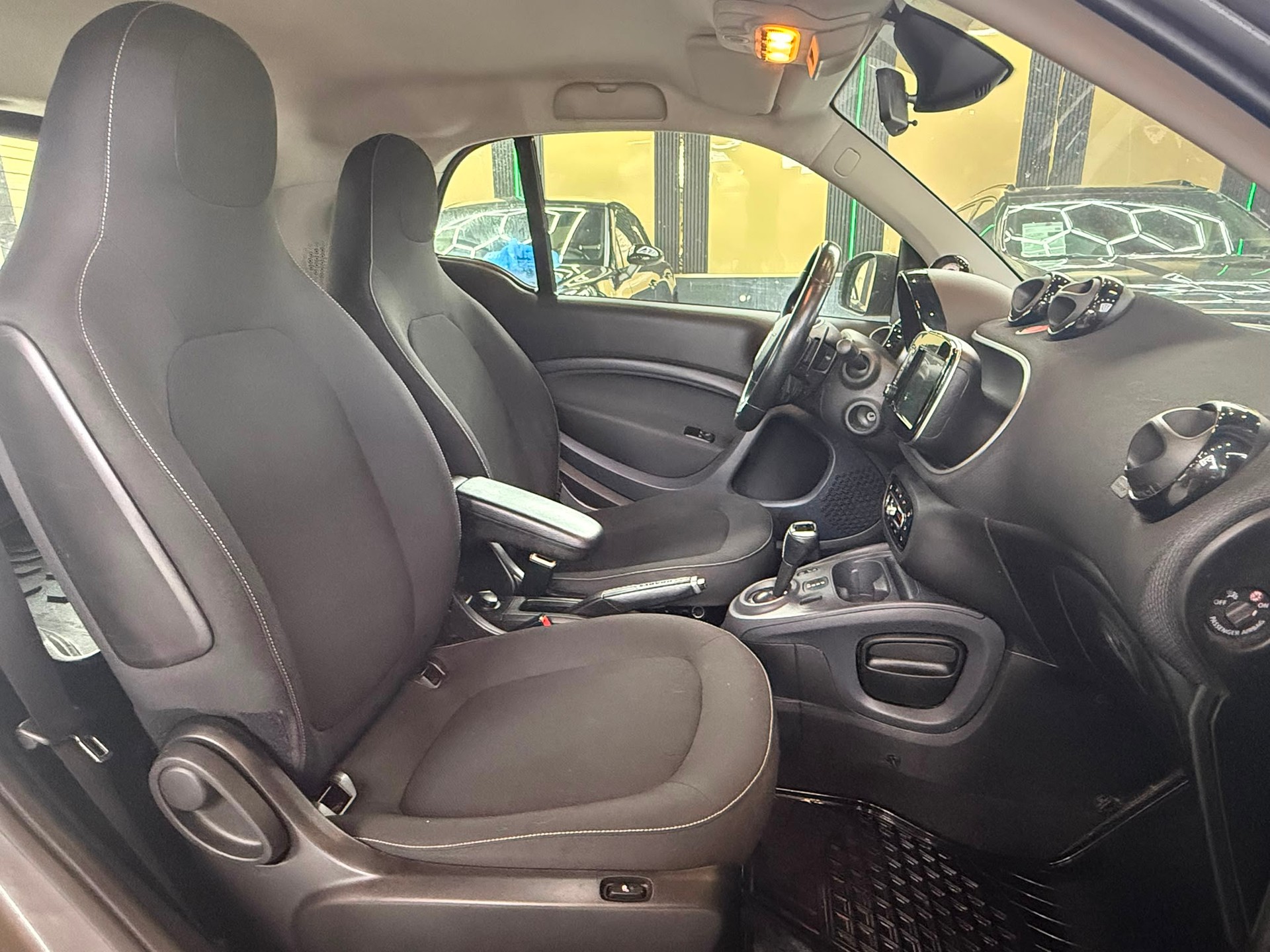 SMART fortwo citypassion twinmatic-image-11