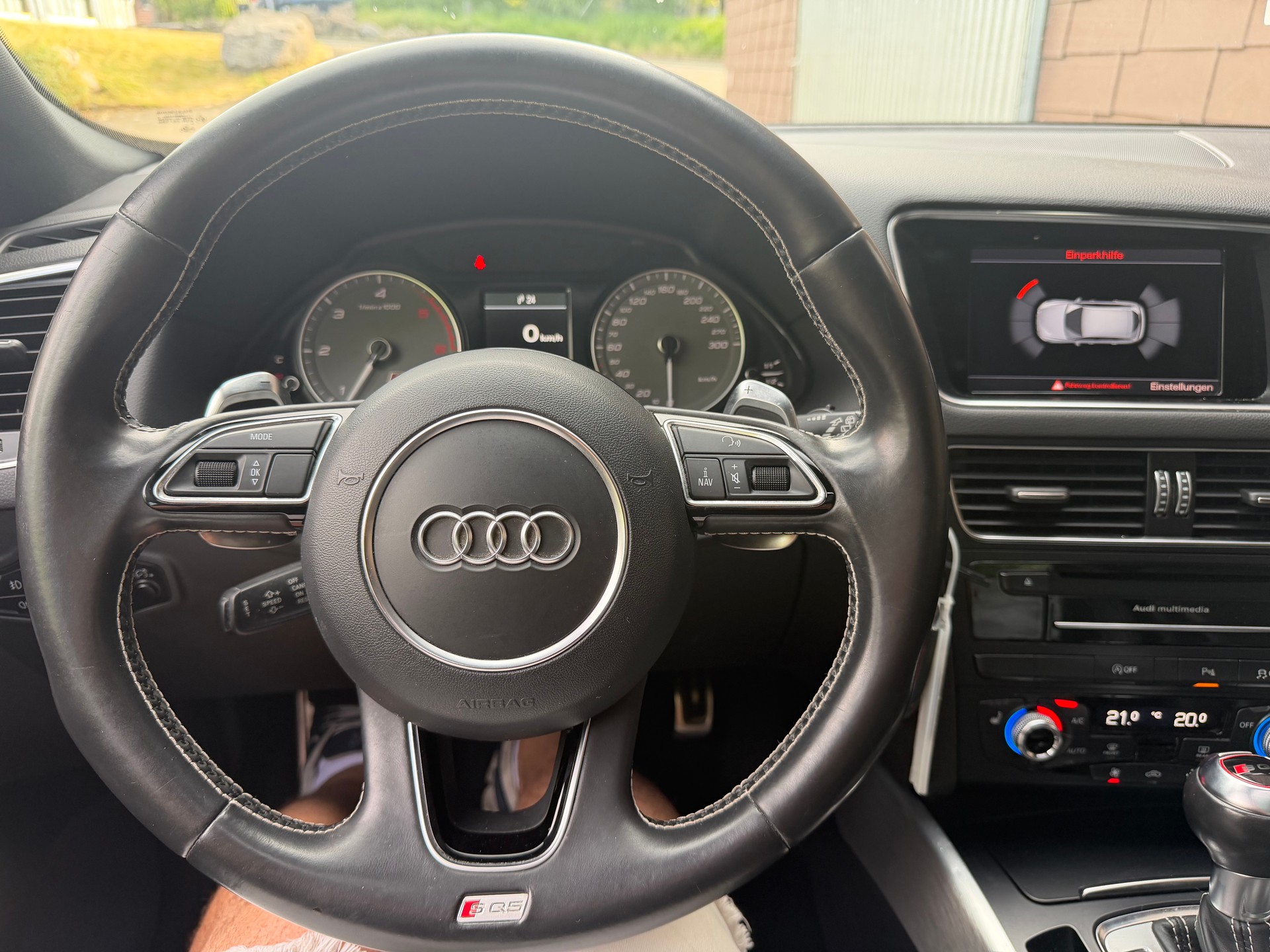 AUDI SQ5 3.0 TDI quattro tiptronic-image-11