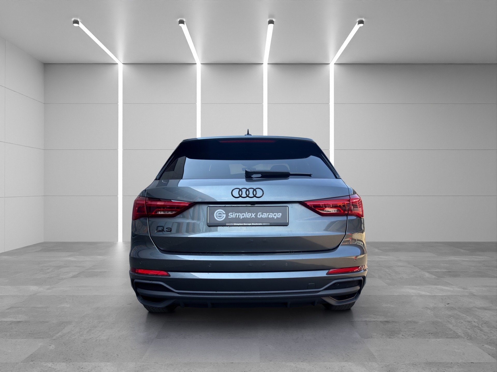 AUDI Q3 35 TFSI S line Attraction S-tronic-showroom-element-3