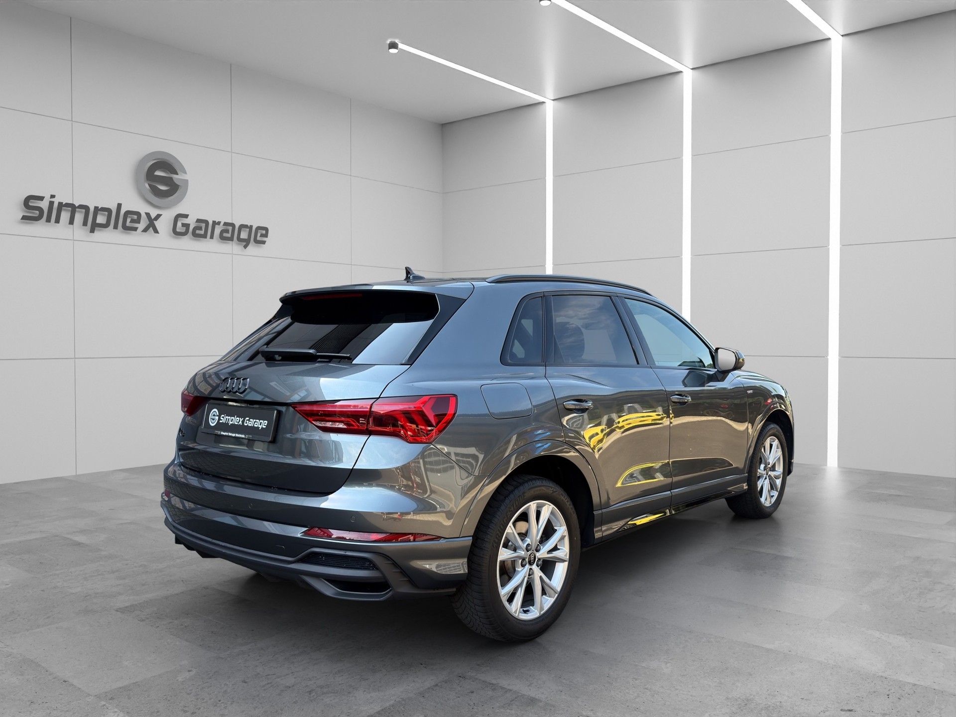 AUDI Q3 35 TFSI S line Attraction S-tronic-showroom-element-2
