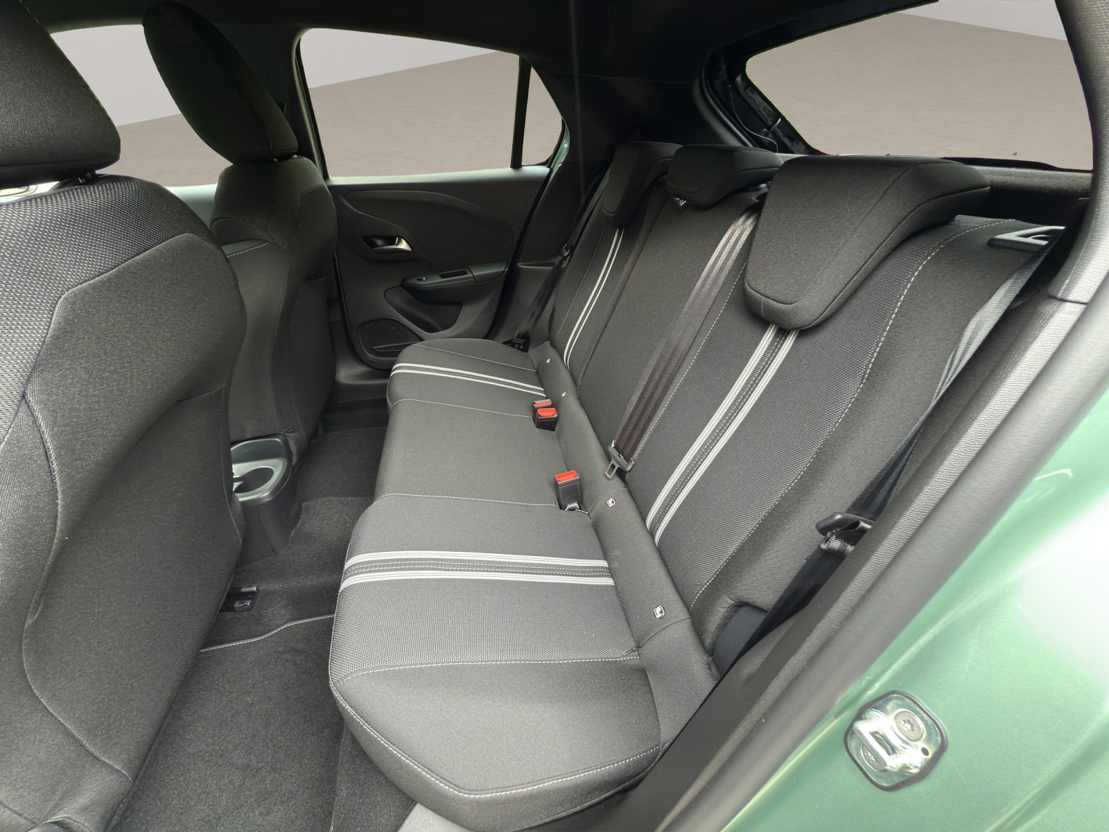 OPEL Corsa 1.2 Turbo Hybrid Sporthilfe-image-10