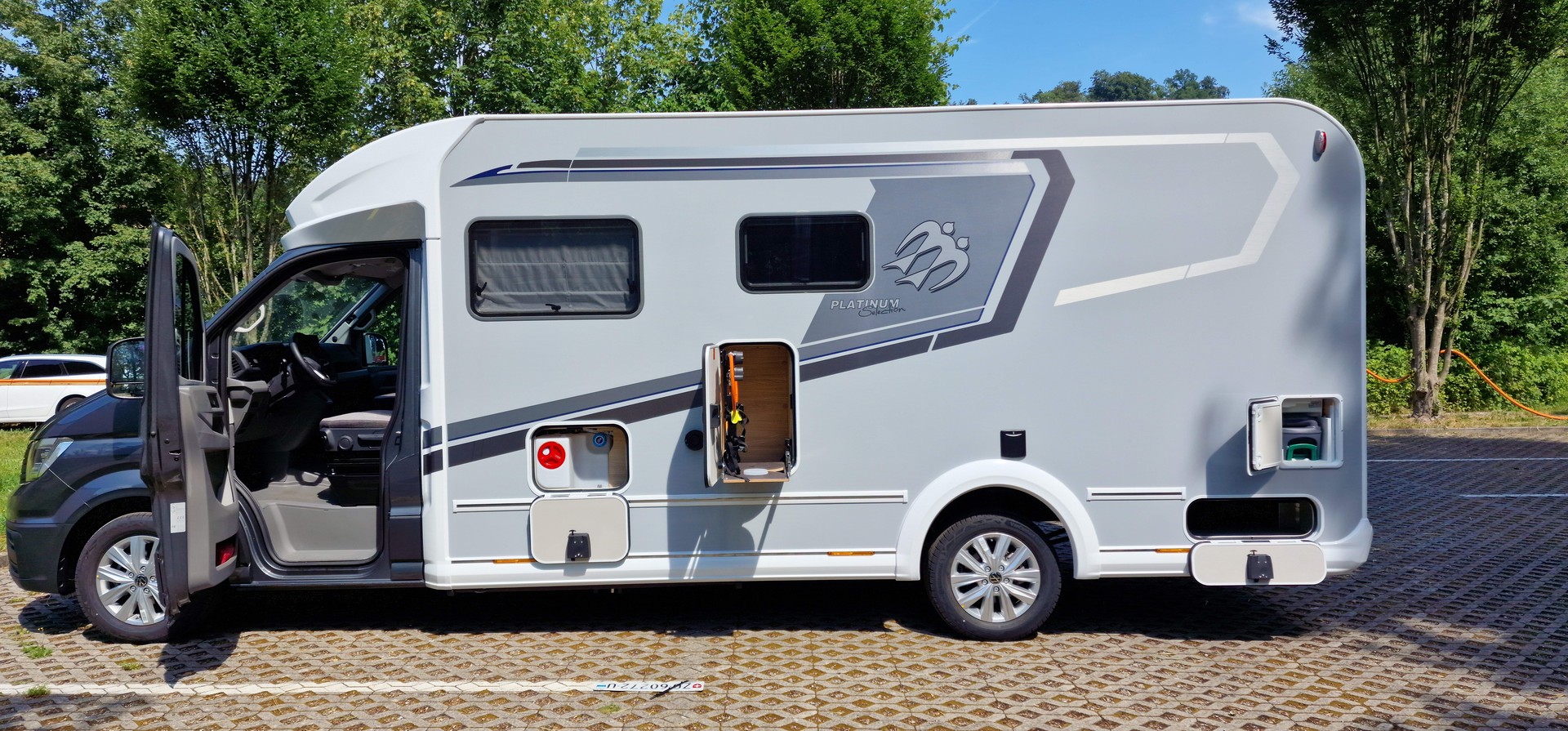 KNAUS Van TI Plus Platinum Selektion 700LF-image-6