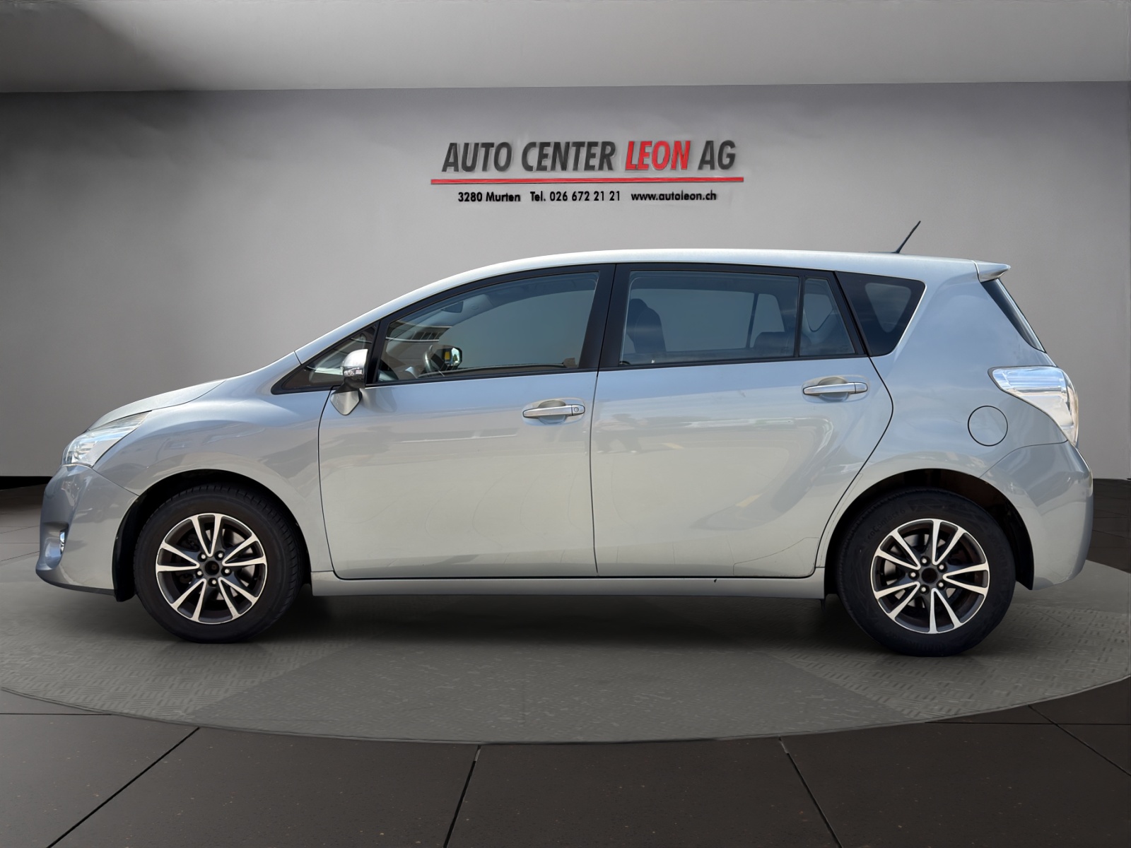 TOYOTA Verso 1.8 Luna Multidrive S-showroom-element-2