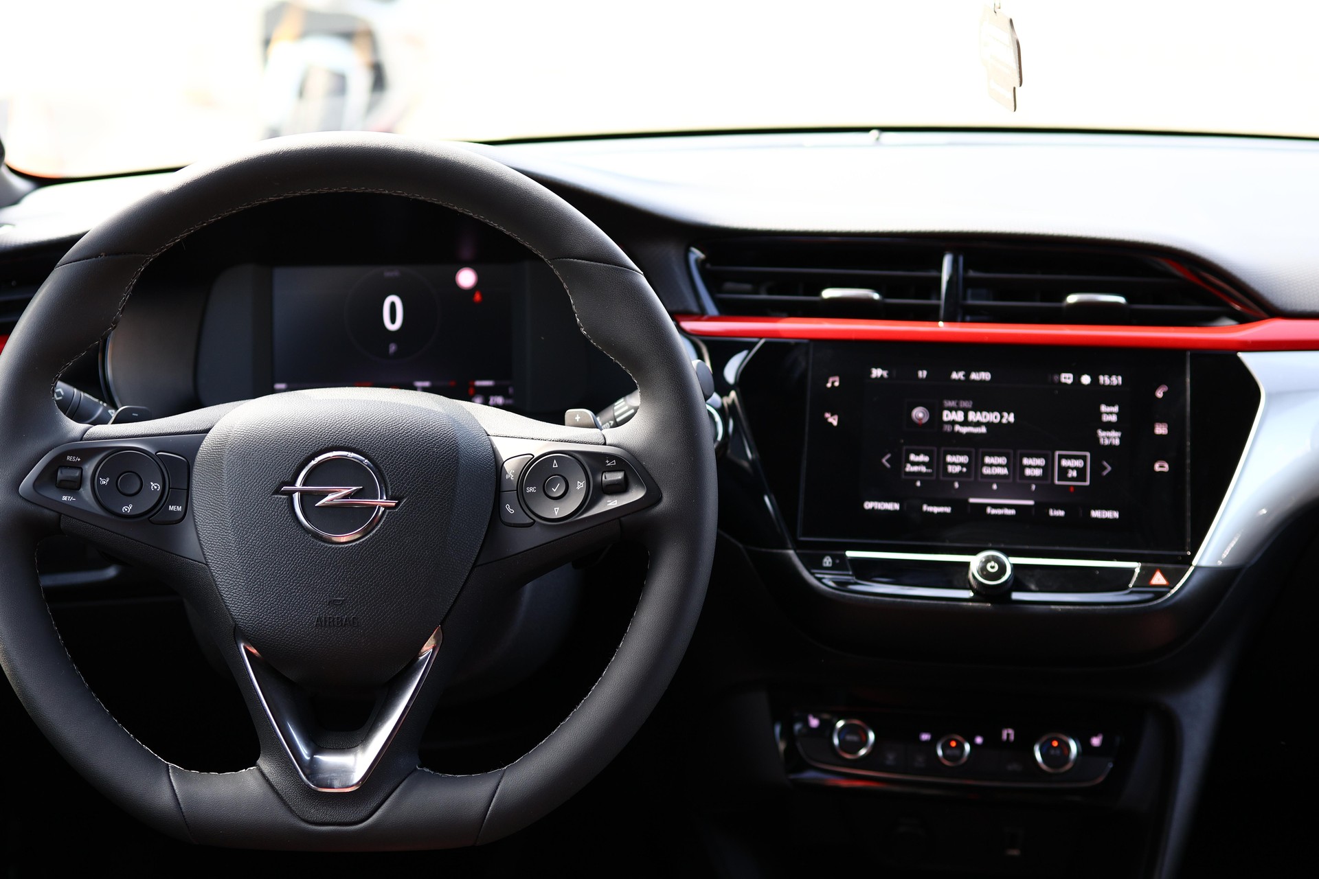 OPEL Corsa 1.2 T 130 GS *INKLUSIVE 24 MONATE GARANTIE OHNE BETEILIGUNG!*-image-17