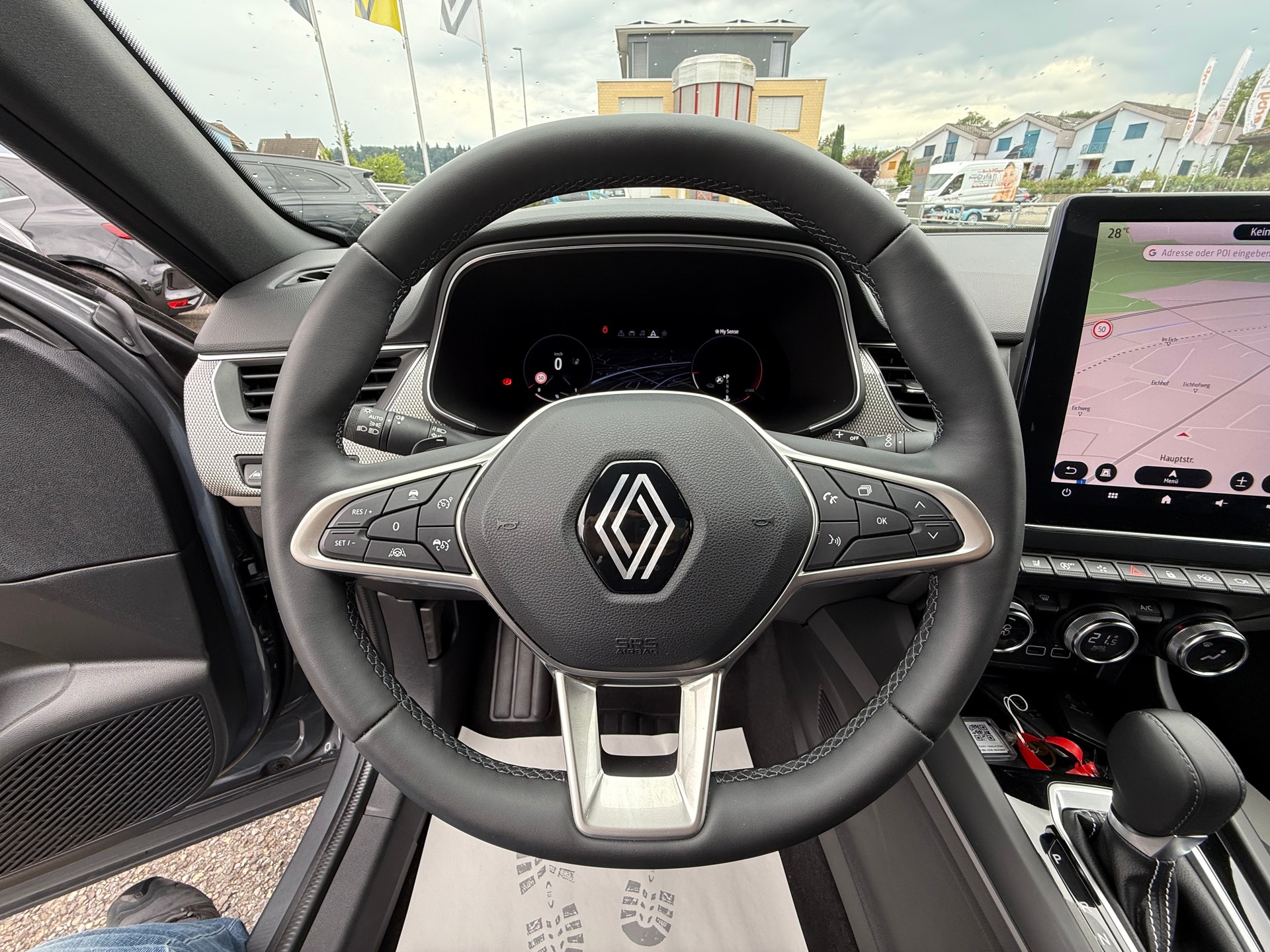 RENAULT Arkana 1.3 TCe Techno EDC-image-14