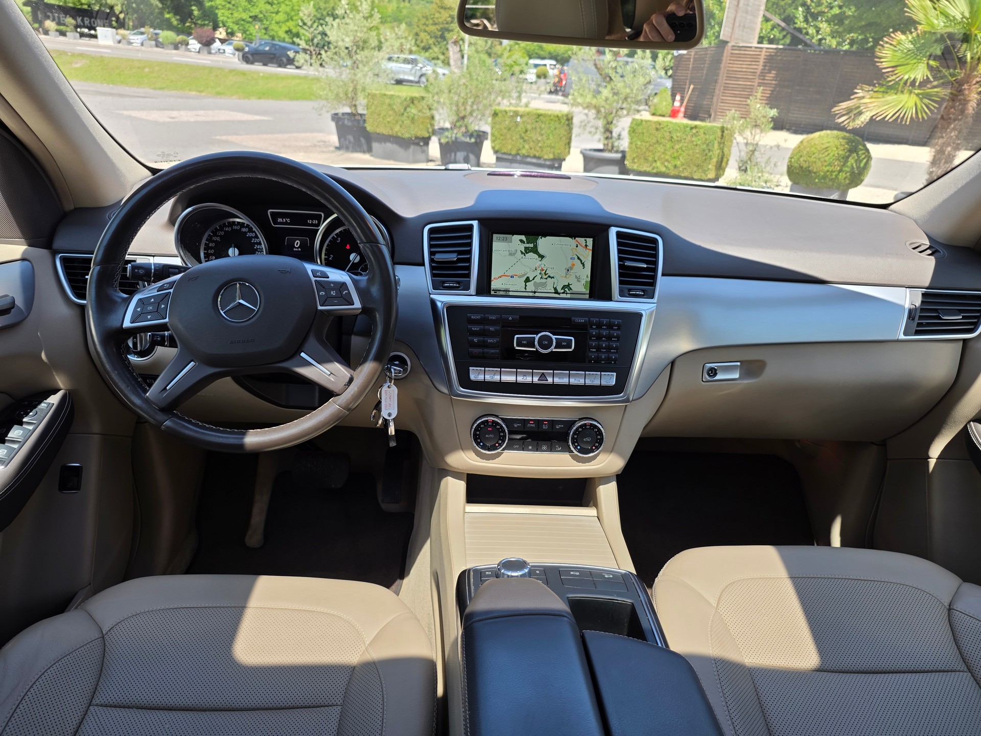 MERCEDES-BENZ ML 350 BlueTEC Executive 4Matic 7G-Tronic ☆☆☆ Aus 1. Hand ☆☆☆ MFK: 7. April 2026 ☆☆☆-image-7