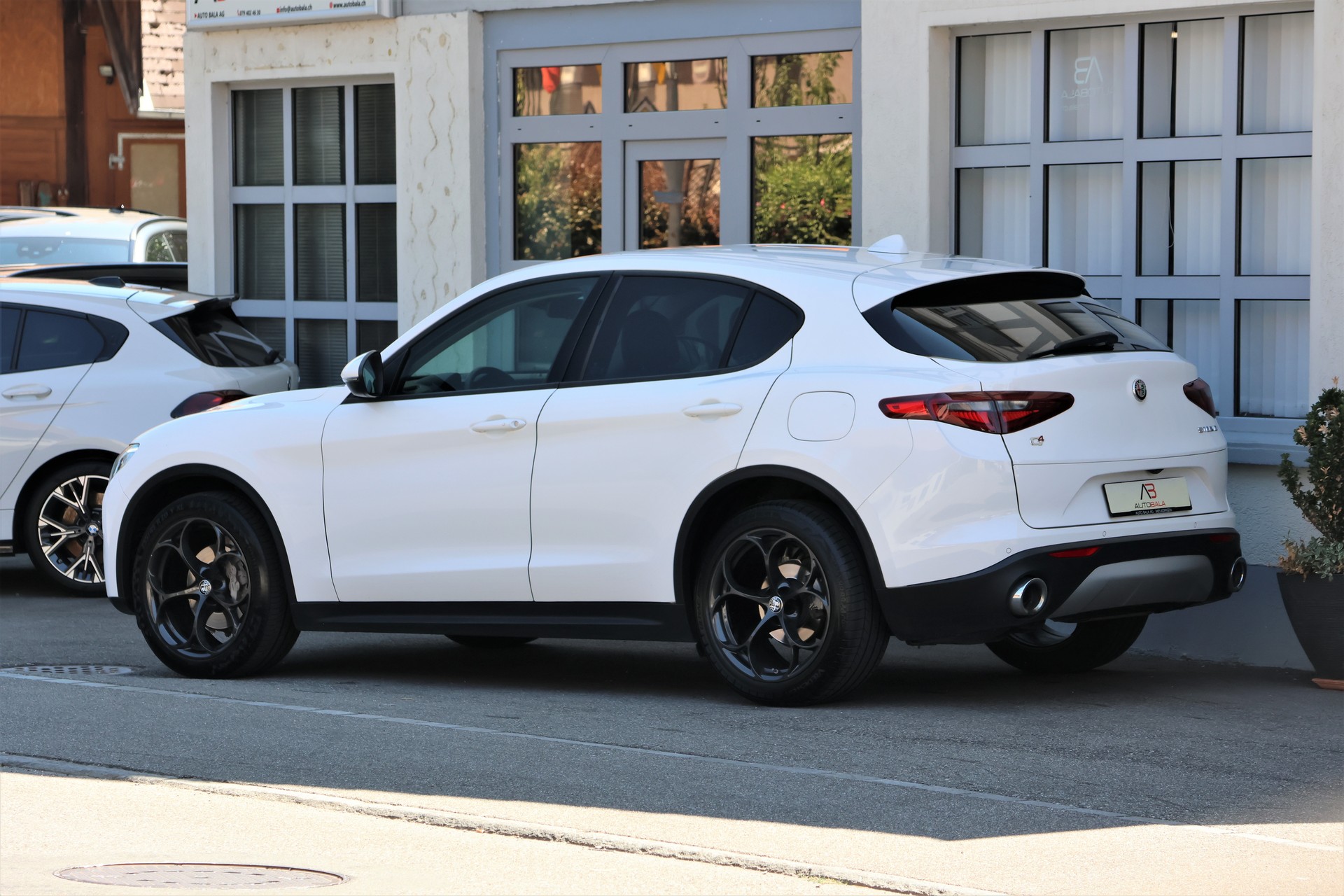 ALFA ROMEO Stelvio 2.2 JTDM Super Q4 Automatic (CH)-image-4