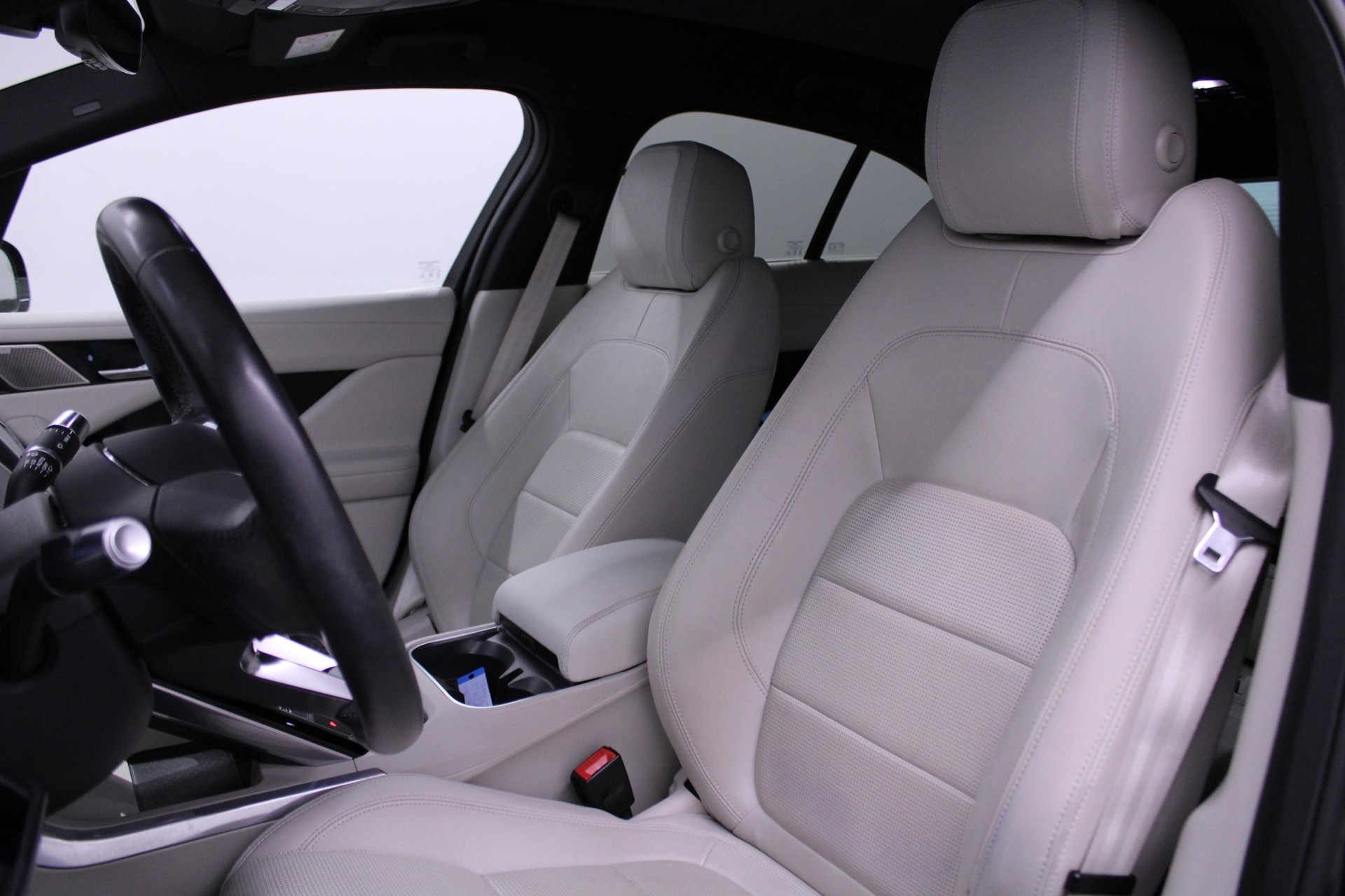 JAGUAR I-Pace EV400 SE AWD-image-7