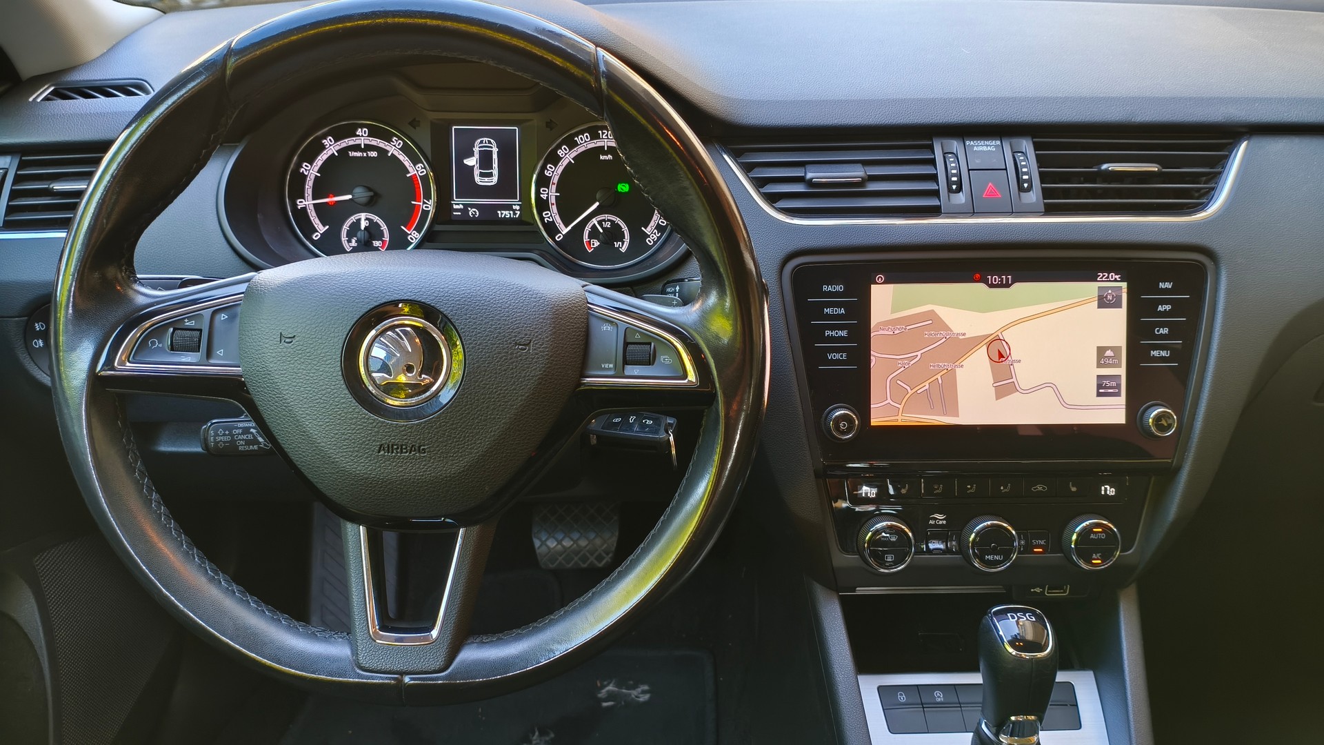 SKODA Octavia Combi 1.5 TSI Ambition DSG-image-10