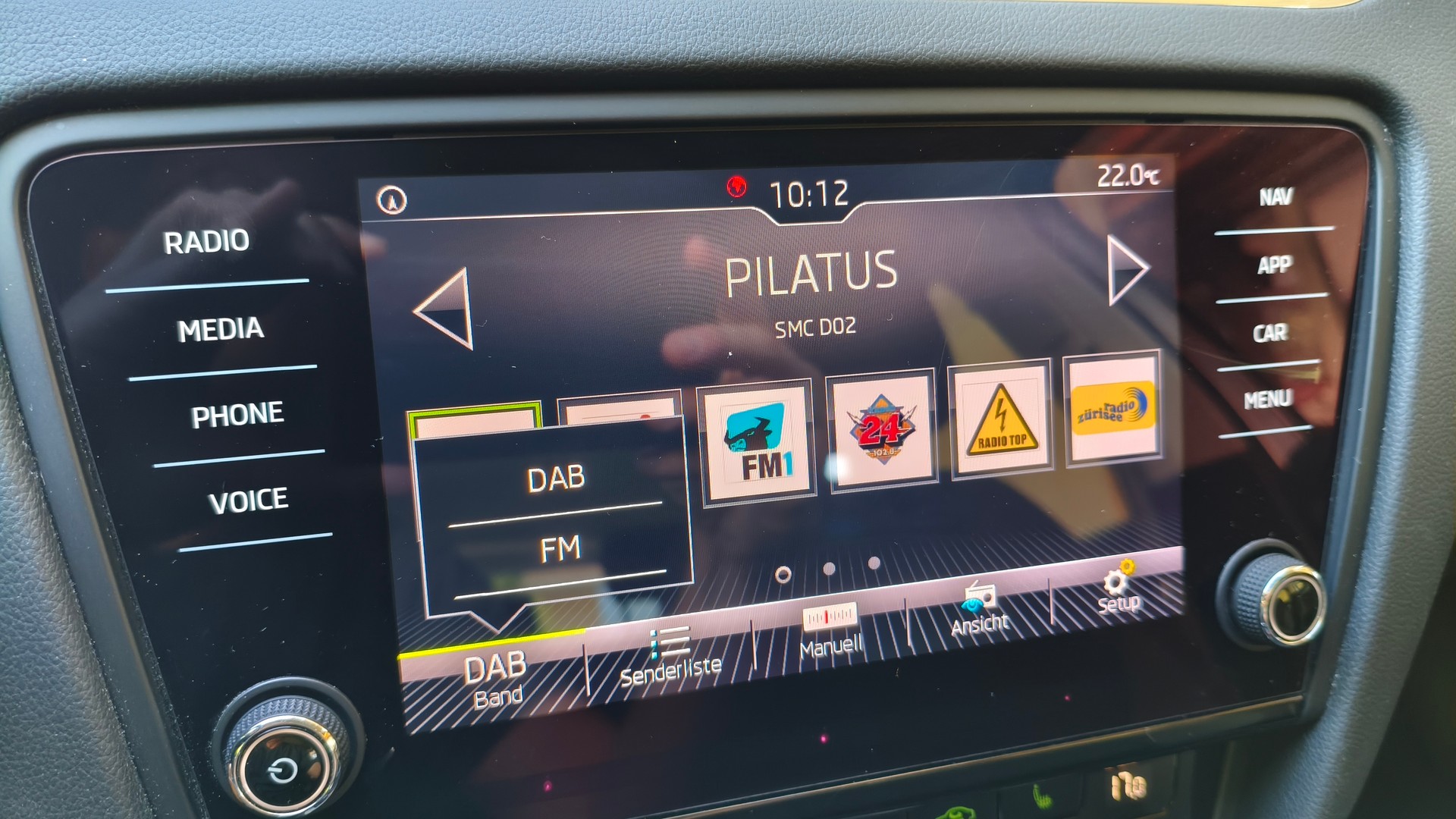 SKODA Octavia Combi 1.5 TSI Ambition DSG-image-11