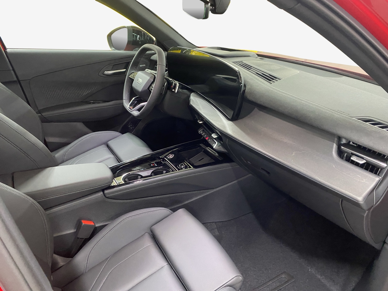 AUDI Q3 Sportback e-hybrid 200 kW S tronig-image-13