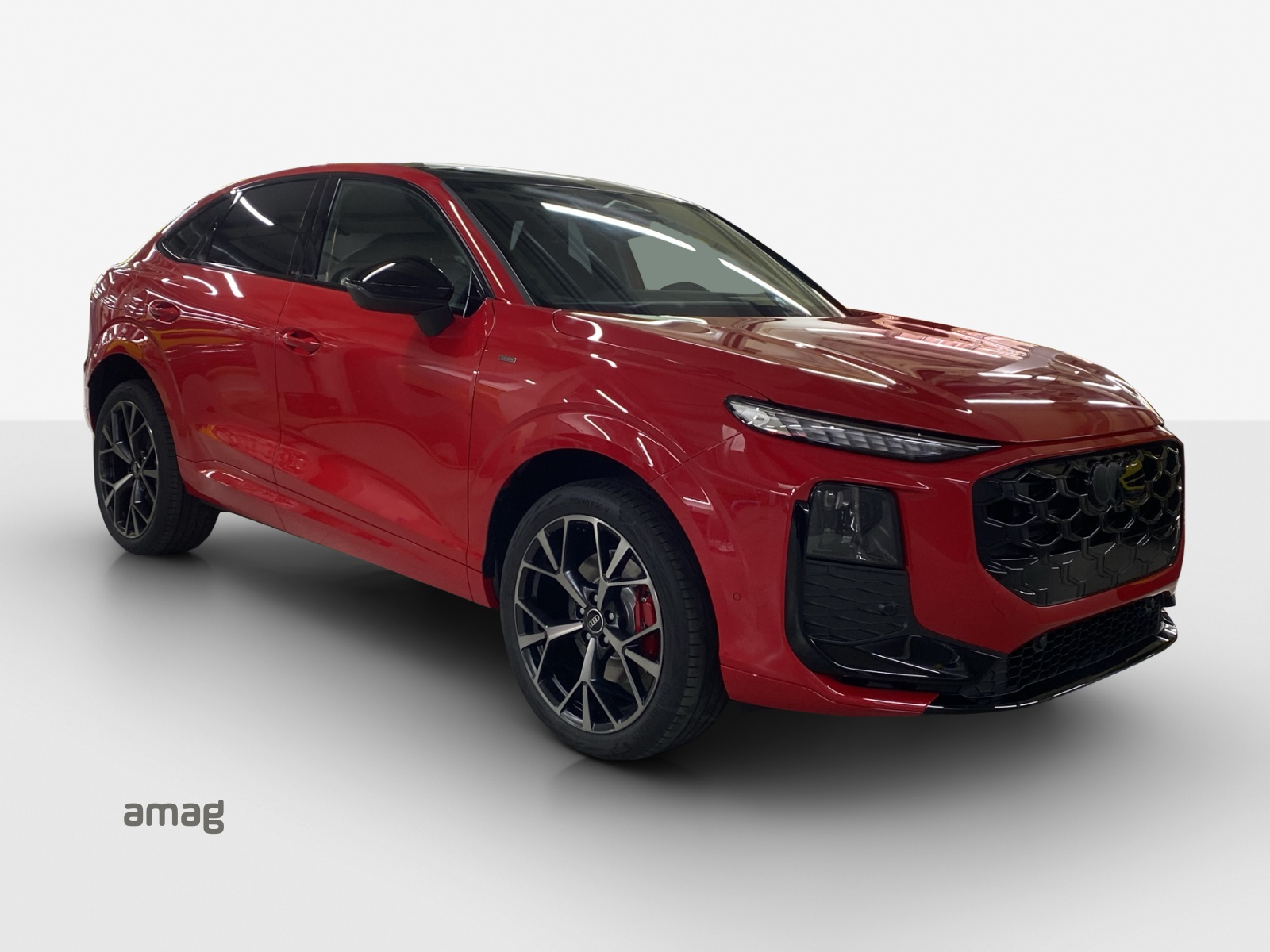 AUDI Q3 Sportback e-hybrid 200 kW S tronig-image-5