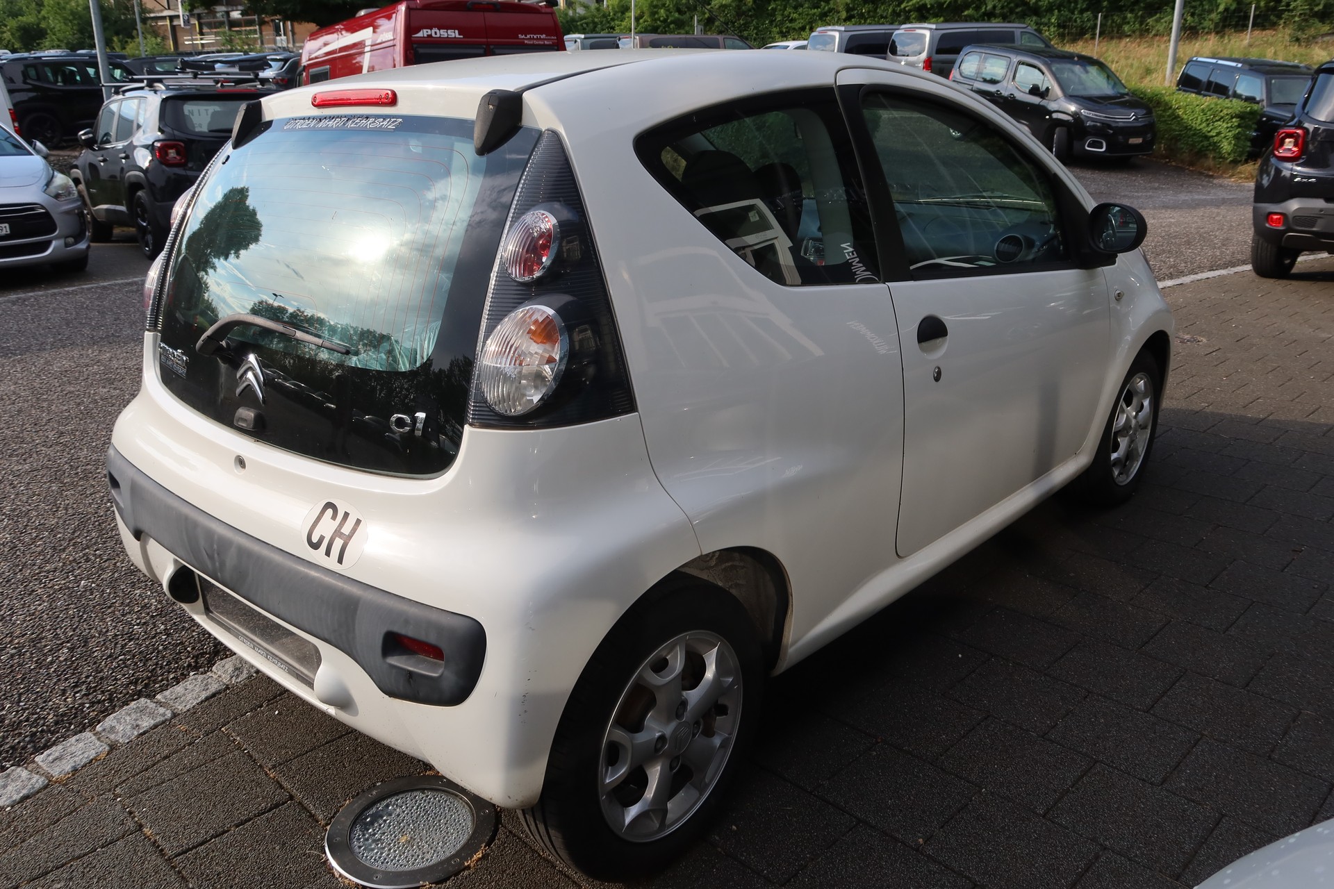 CITROEN C1 1.0i Attraction-image-2
