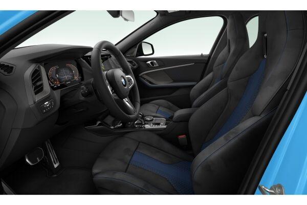 BMW 128ti-showroom-element-2