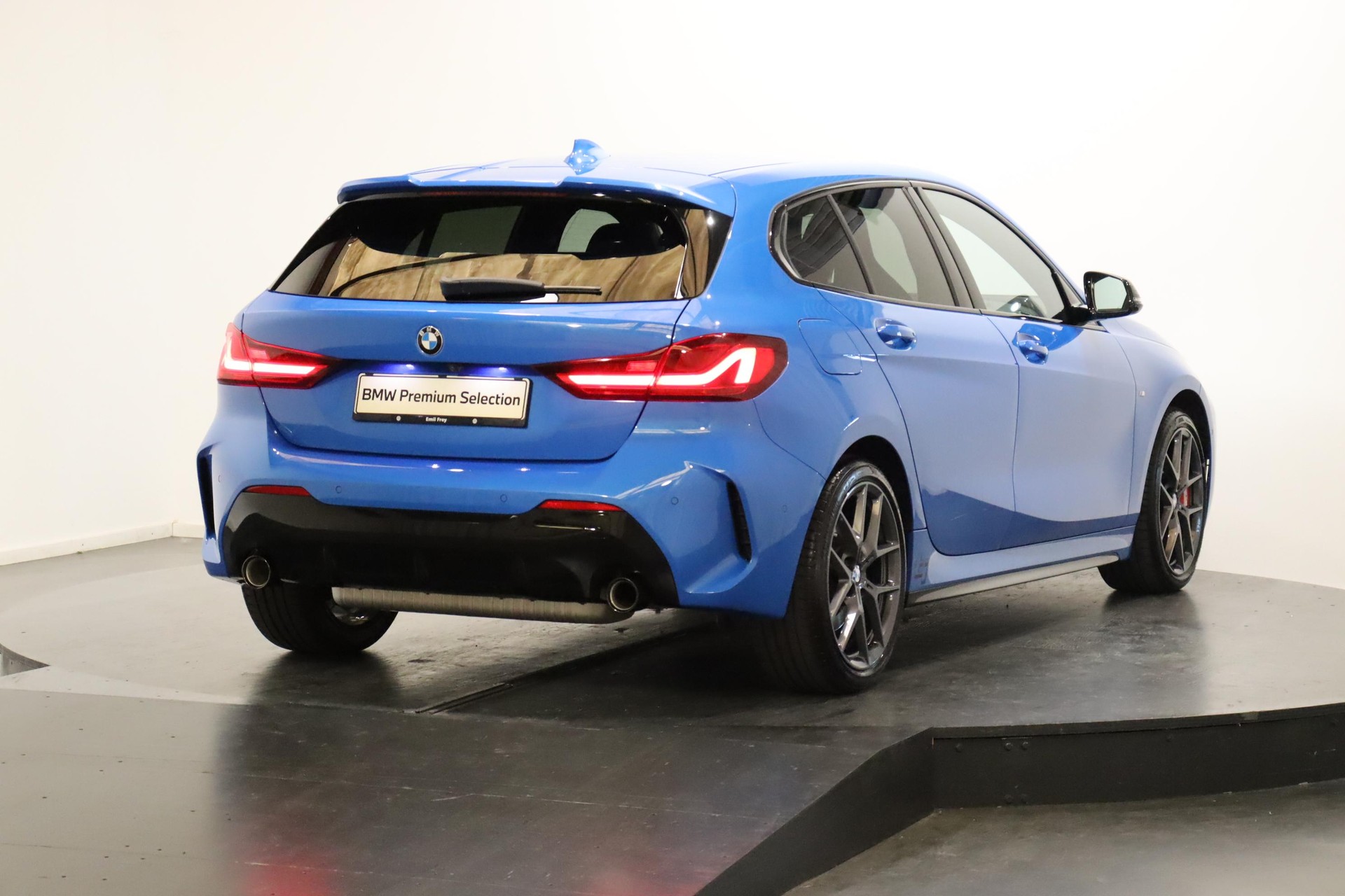 BMW 128ti-image-2