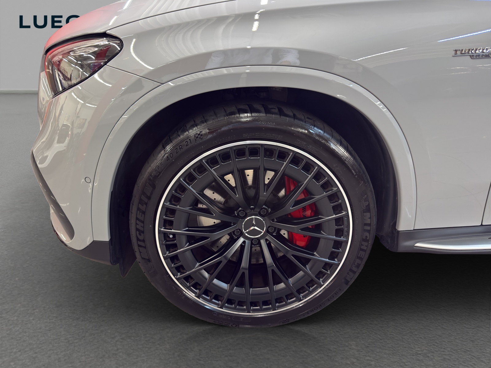 MERCEDES-BENZ GLC 43 4M - AMG / DISTRONIC / 360 Grad Kamera / DIGITAL Light / AHK-image-6