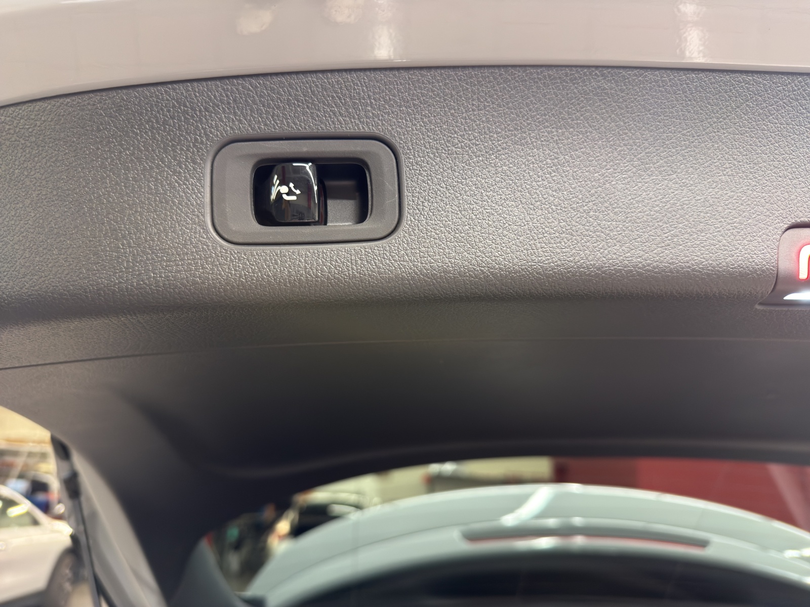 MERCEDES-BENZ GLC 43 4M - AMG / DISTRONIC / 360 Grad Kamera / DIGITAL Light / AHK-image-15