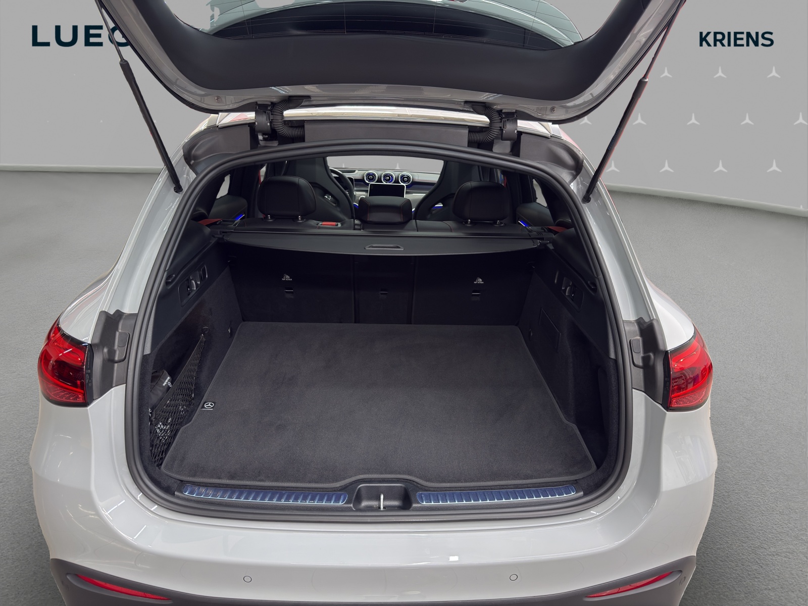 MERCEDES-BENZ GLC 43 4M - AMG / DISTRONIC / 360 Grad Kamera / DIGITAL Light / AHK-image-14