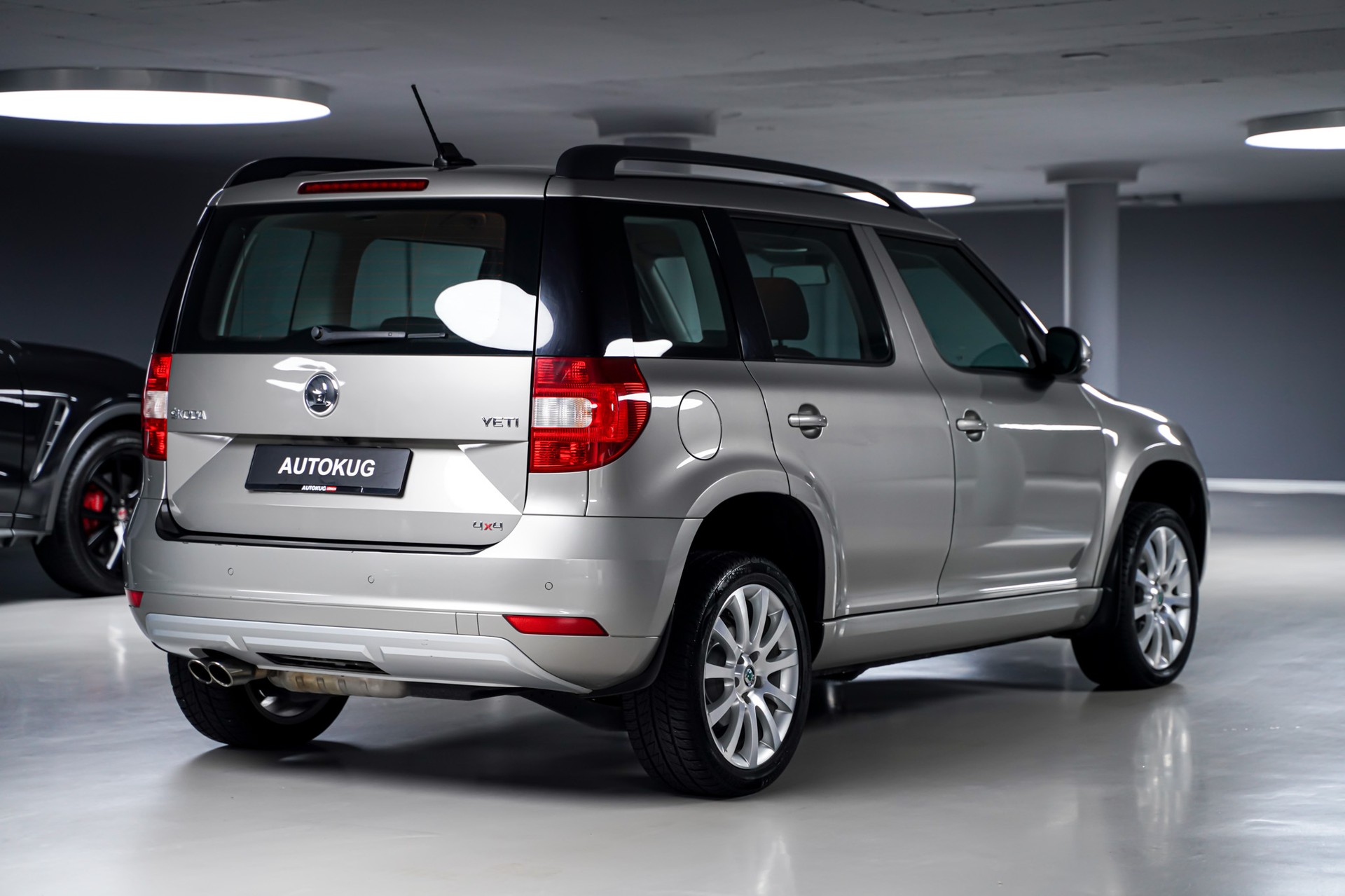 SKODA Yeti 1.8 TSI Active 4x4 DSG-image-4