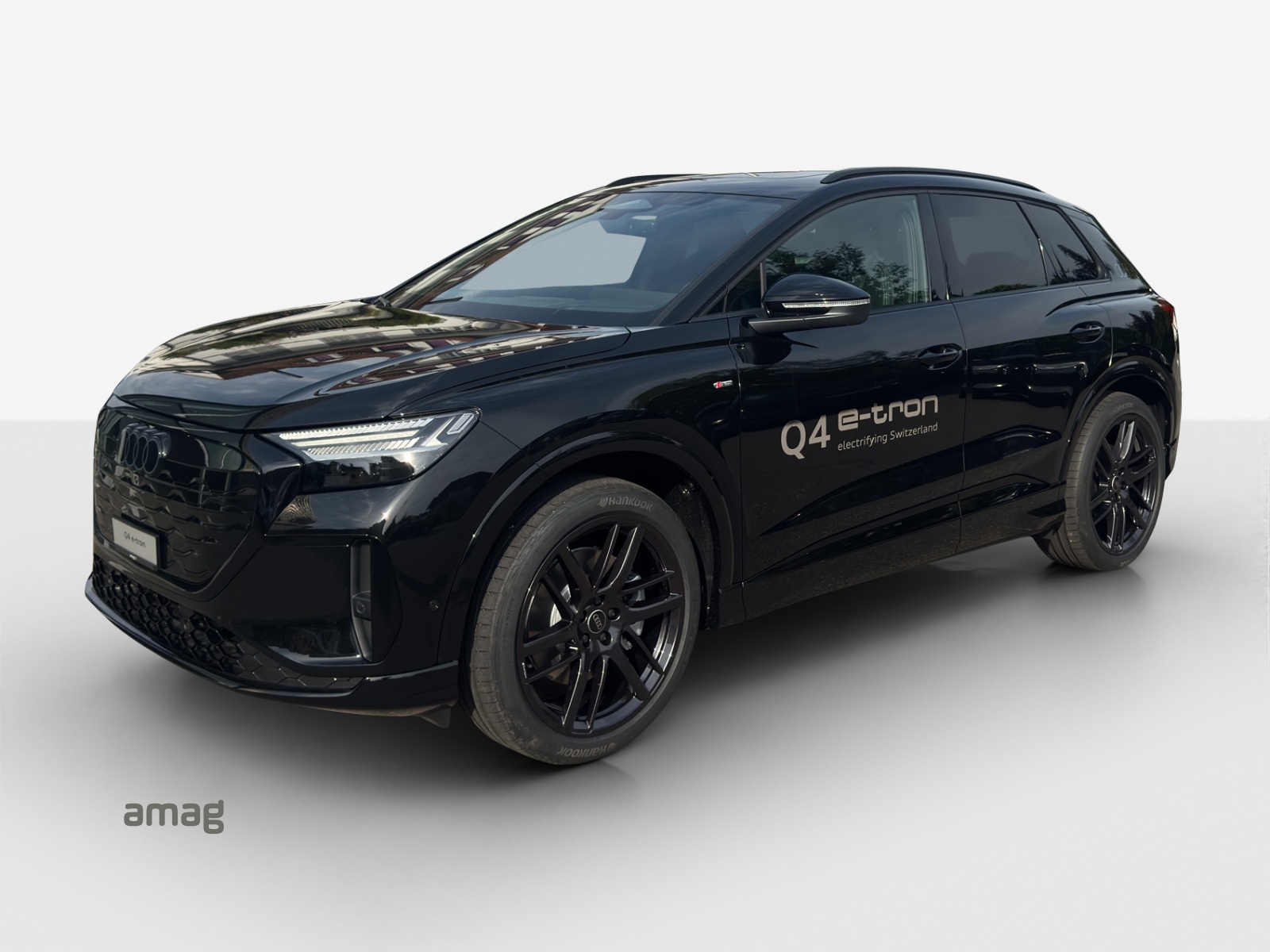 AUDI Q4 e-tron SUV quattro performance-image-0