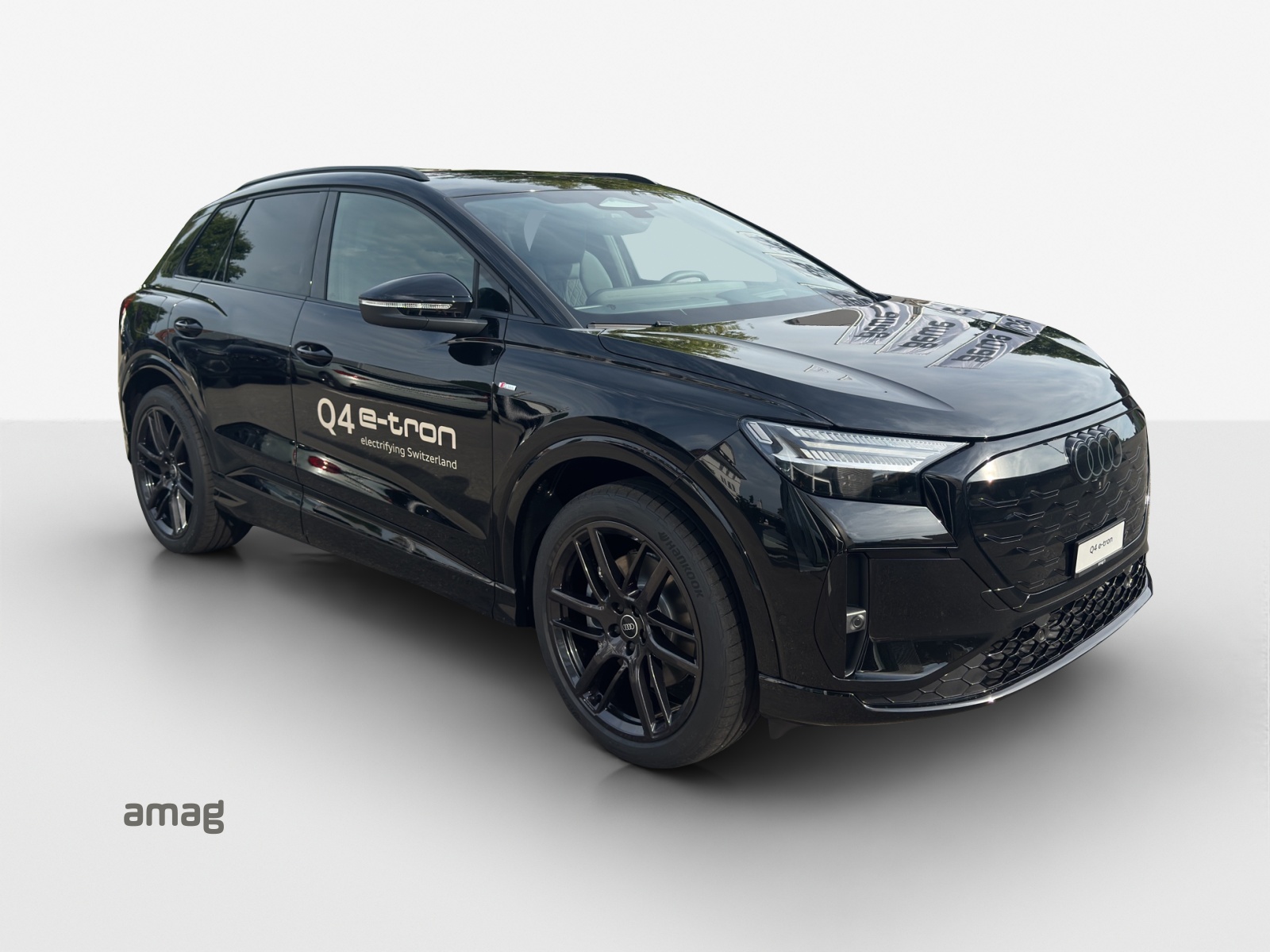 AUDI Q4 e-tron SUV quattro performance-image-5