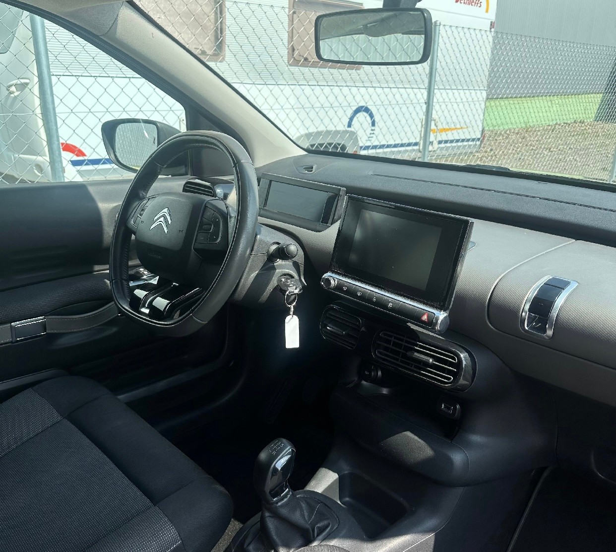 CITROEN 1.2 PureTech Feel-image-5