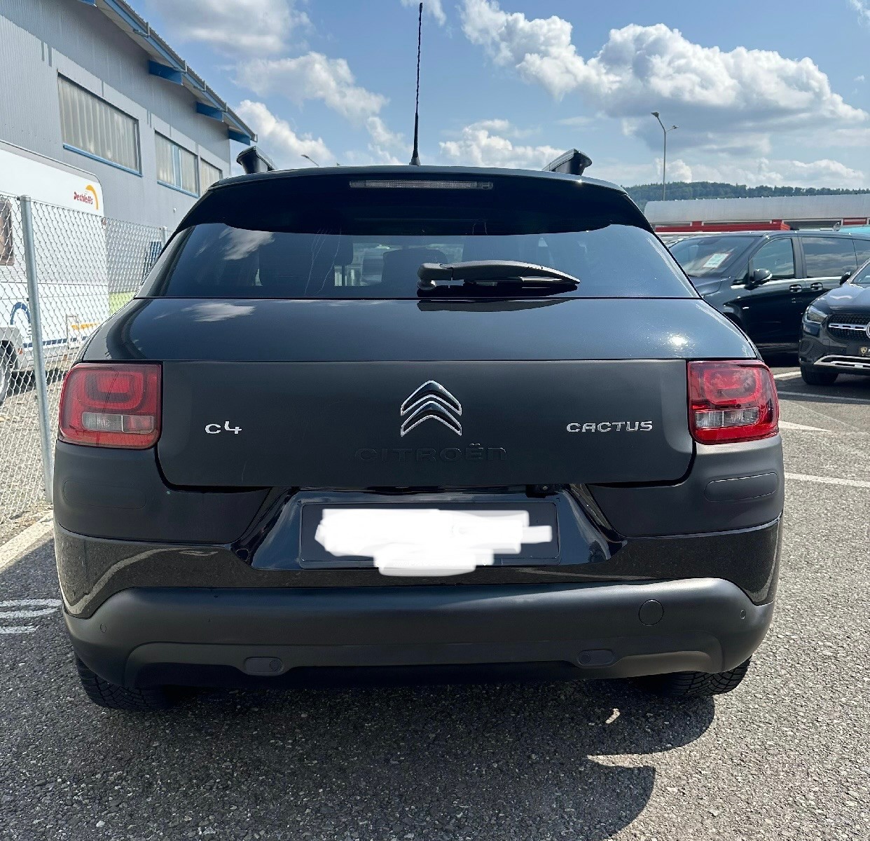 CITROEN 1.2 PureTech Feel-image-1
