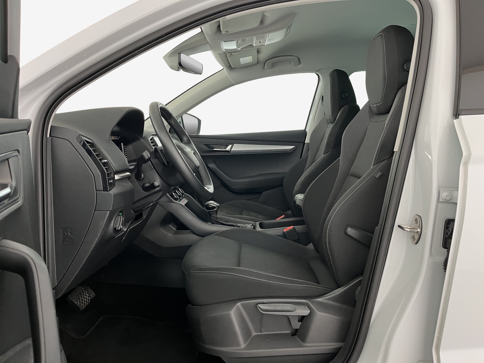 SKODA Karoq 2.0 TDI CR Selection 4x4 DSG-image-7