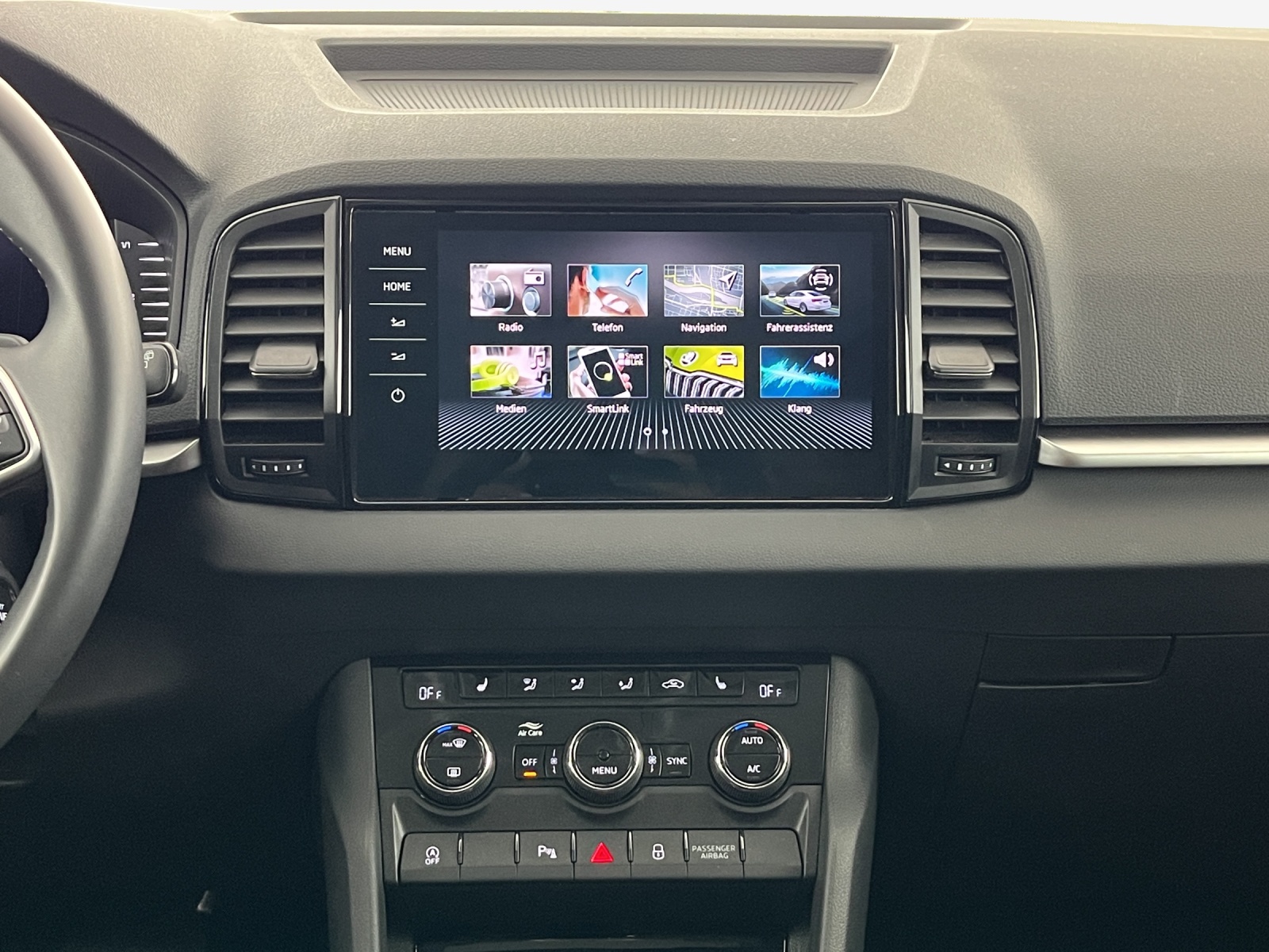 SKODA Karoq 2.0 TDI CR Selection 4x4 DSG-image-10