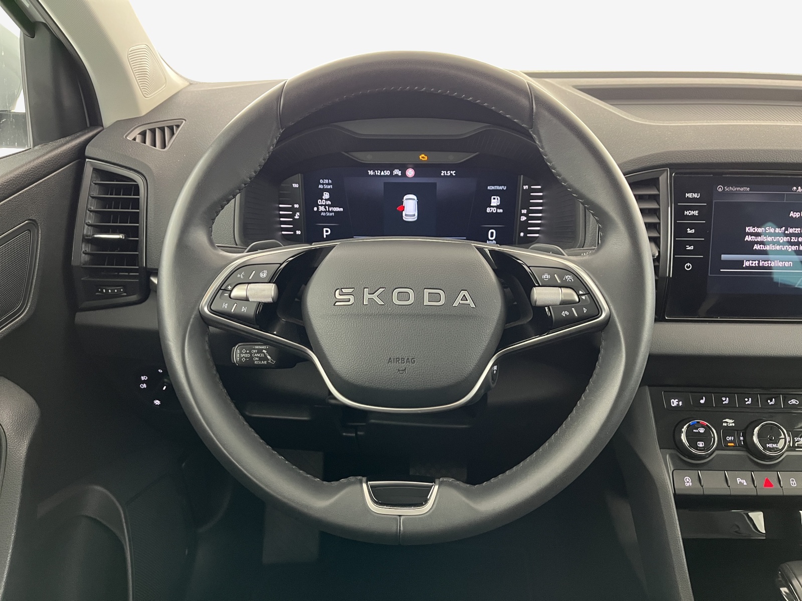 SKODA Karoq 2.0 TDI CR Selection 4x4 DSG-image-9