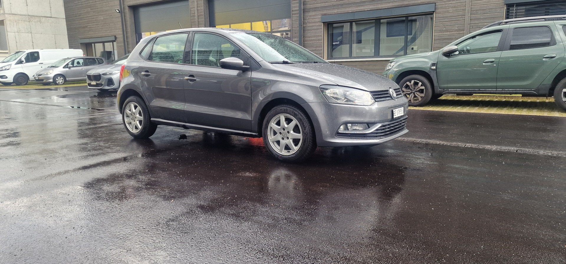 VW POLO-image-1