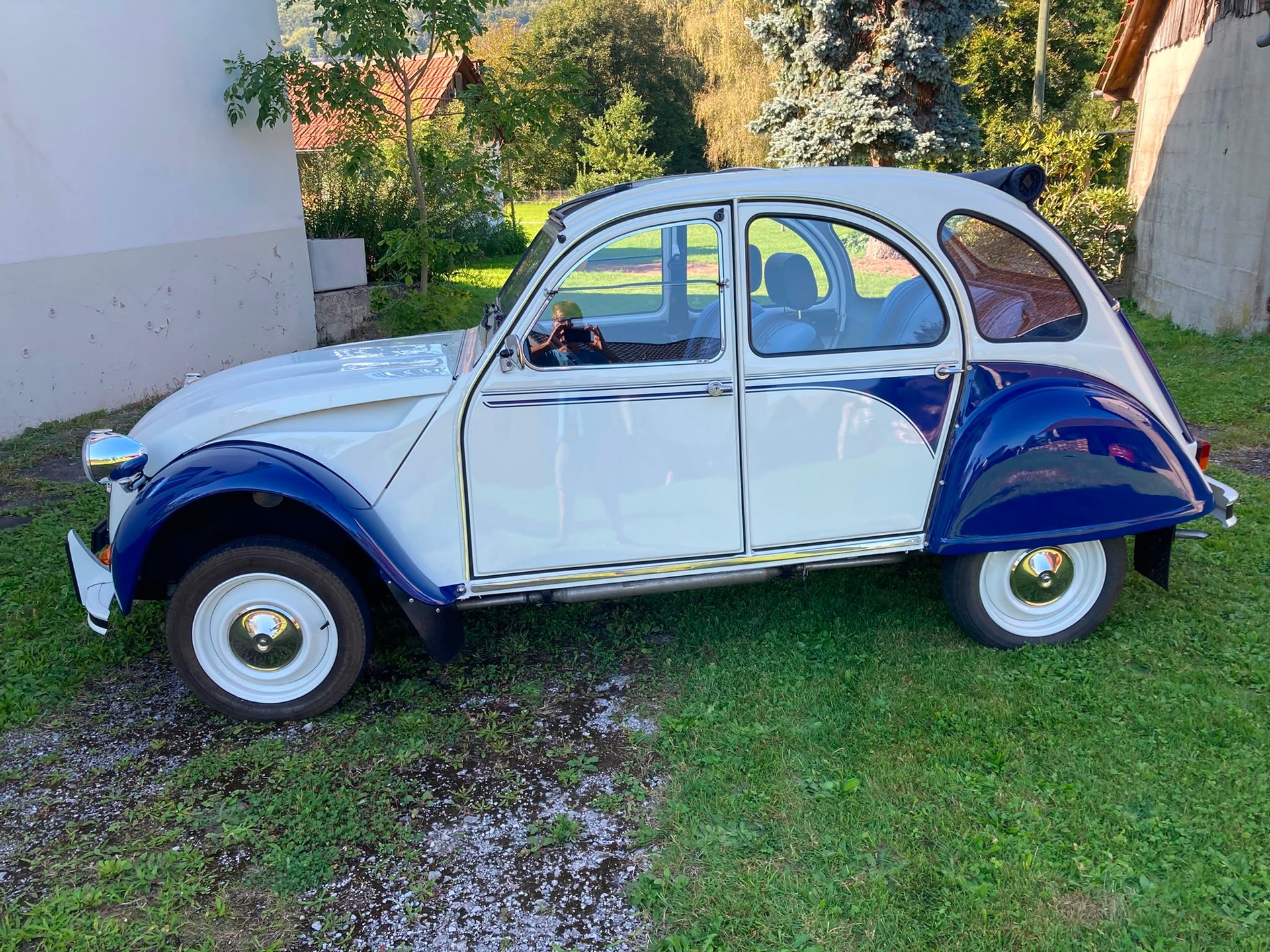 CITROEN 2CV6 Spécial (Club)-showroom-element-1