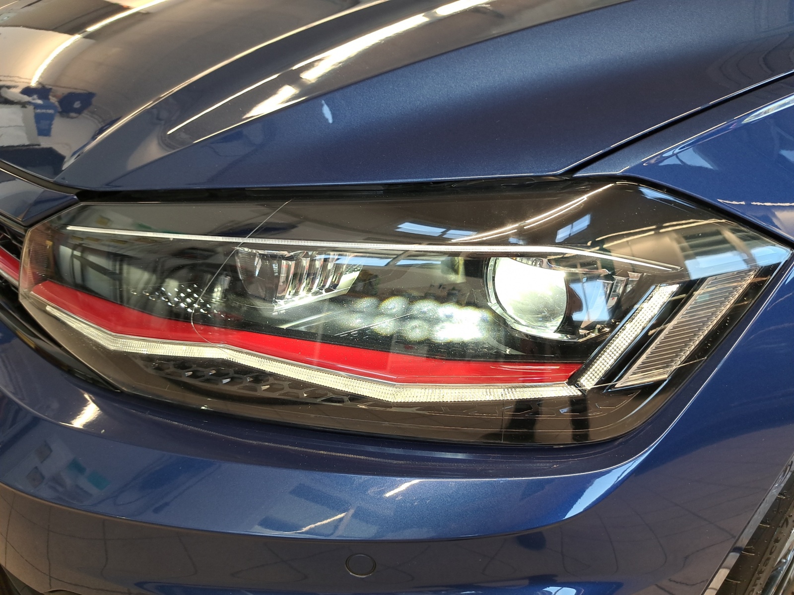 VW Polo 2.0 TSI GTI-image-18