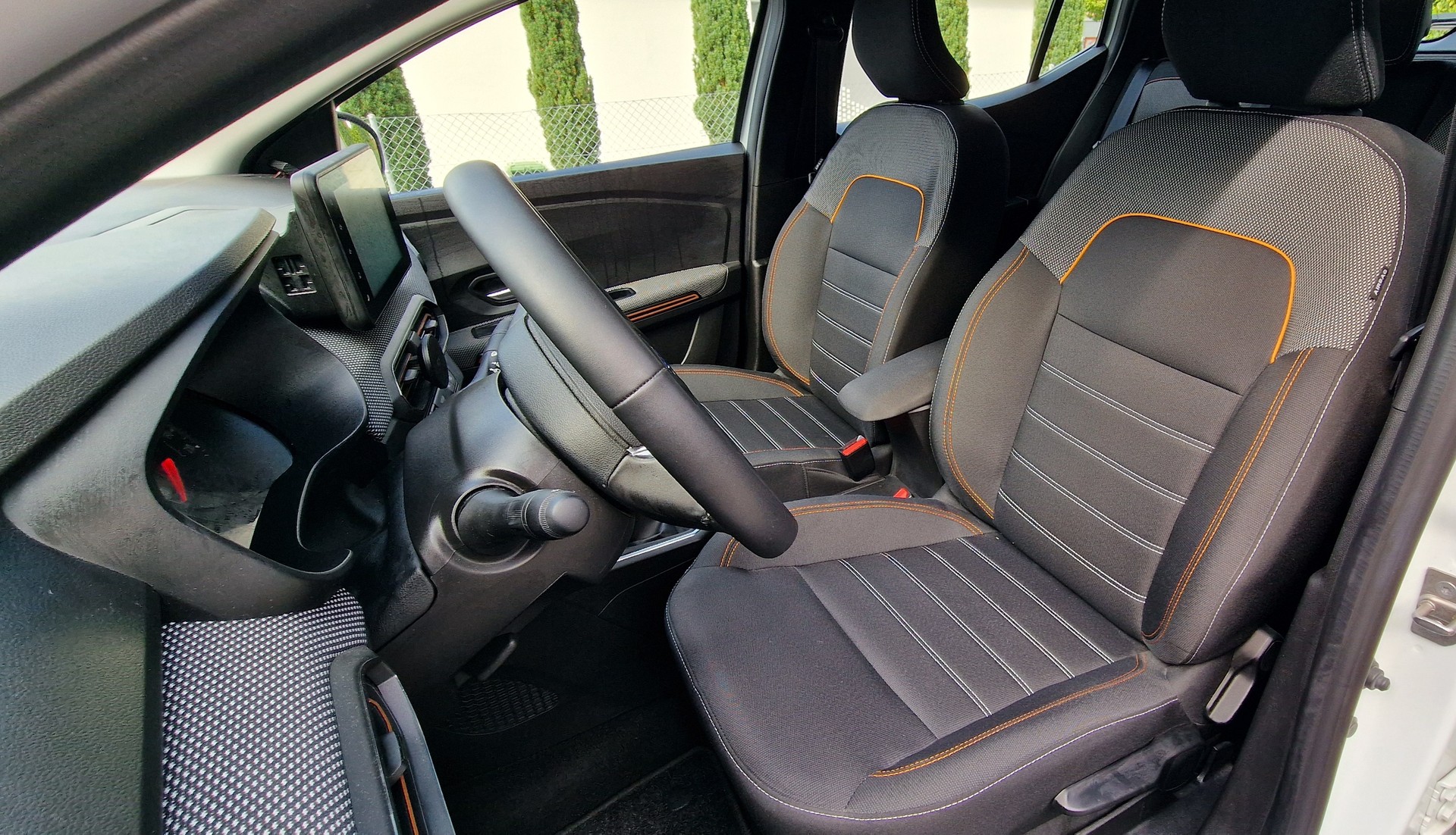 DACIA Sandero Stepway TCe 90 Comfort, 1 J. Garantie-image-5