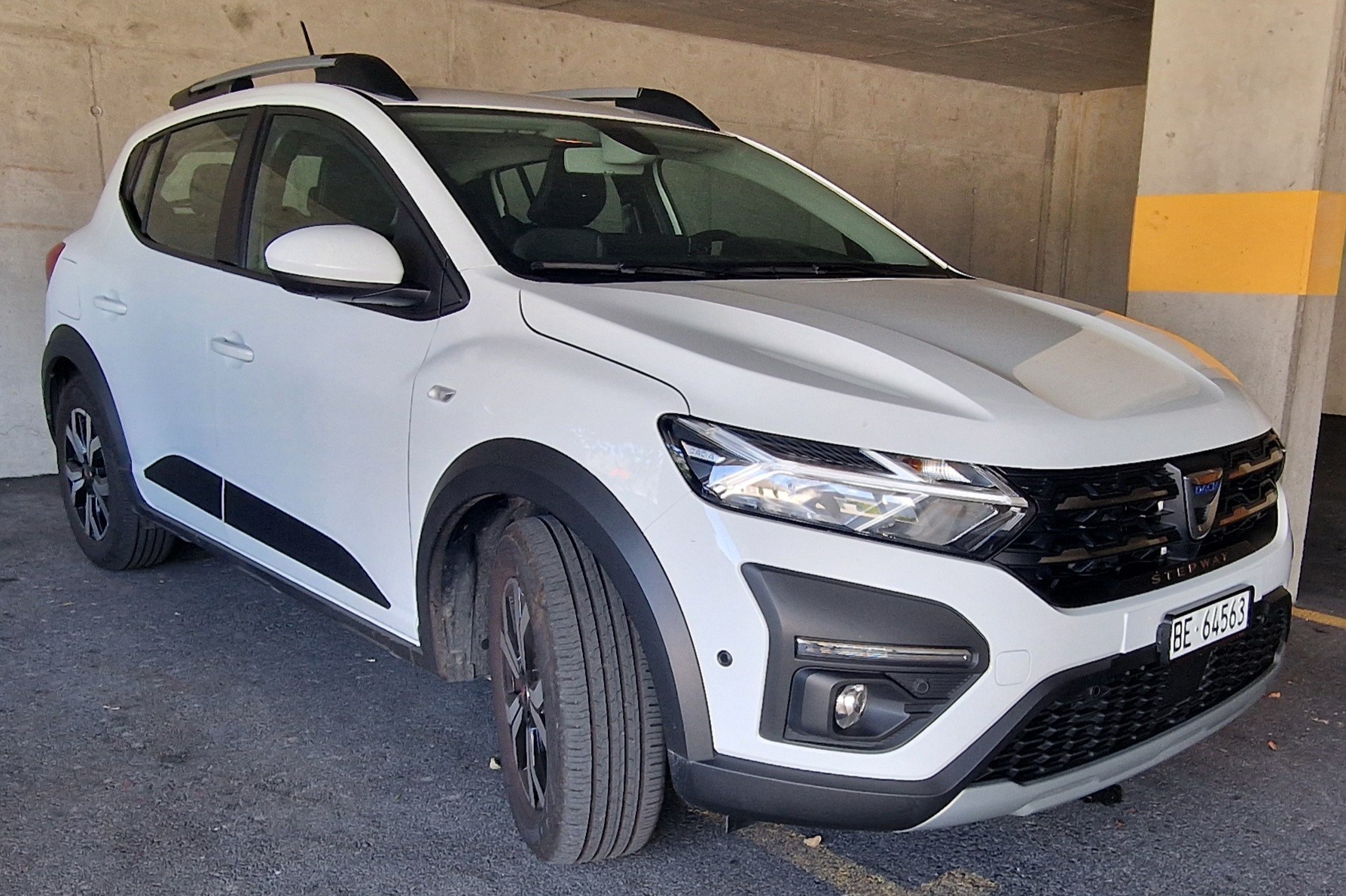 DACIA 1.0 TCe Stepway Comfort-image-0