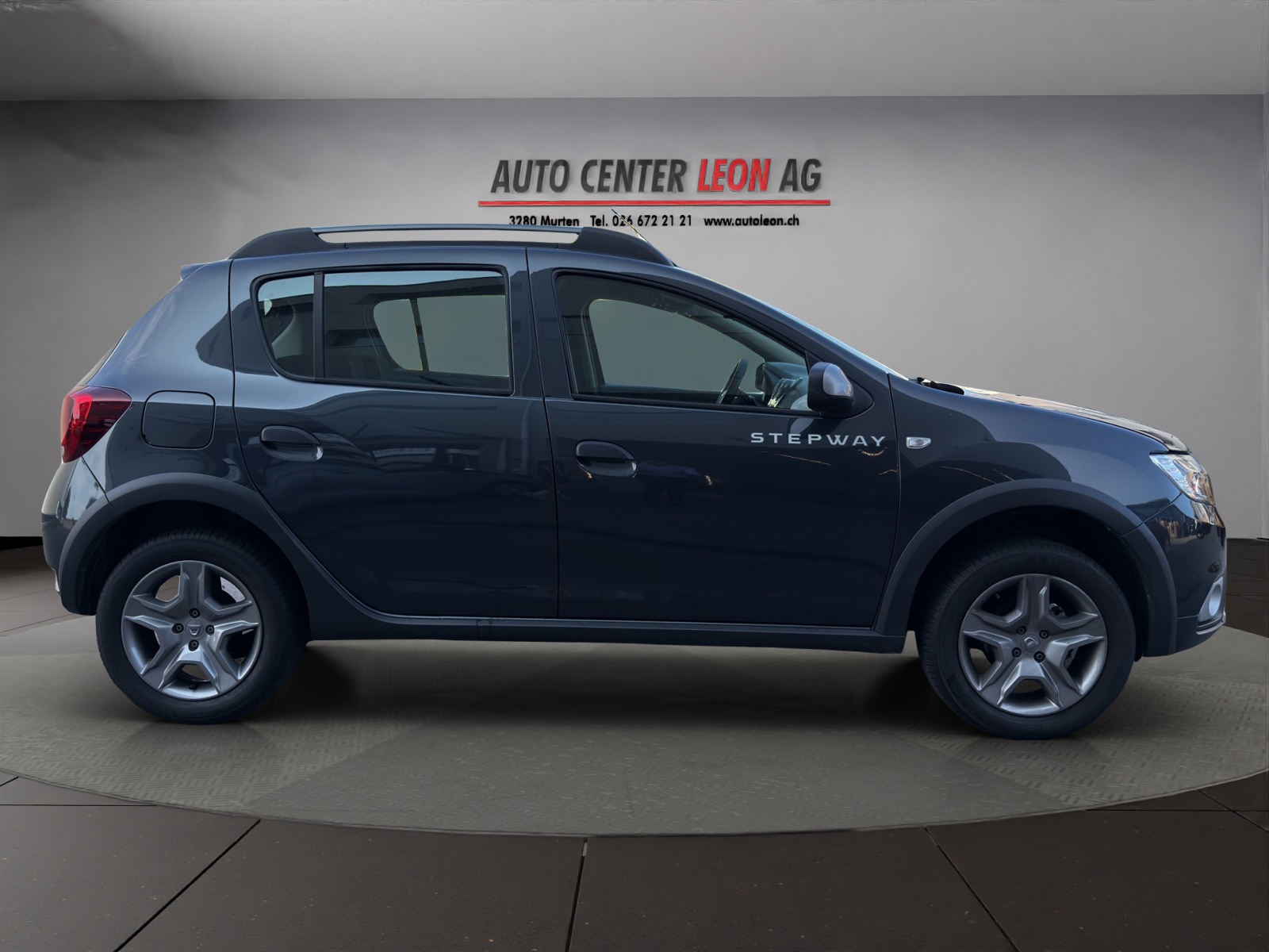 DACIA Sandero Tce 90 Stepway Automatic-image-6