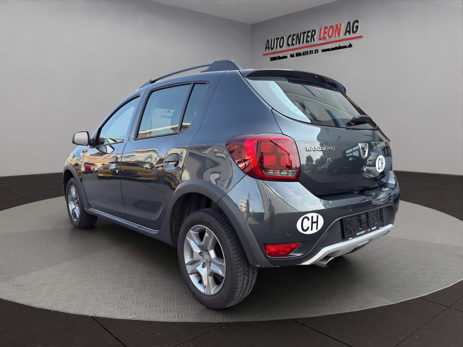 DACIA Sandero Tce 90 Stepway Automatic-showroom-element-3
