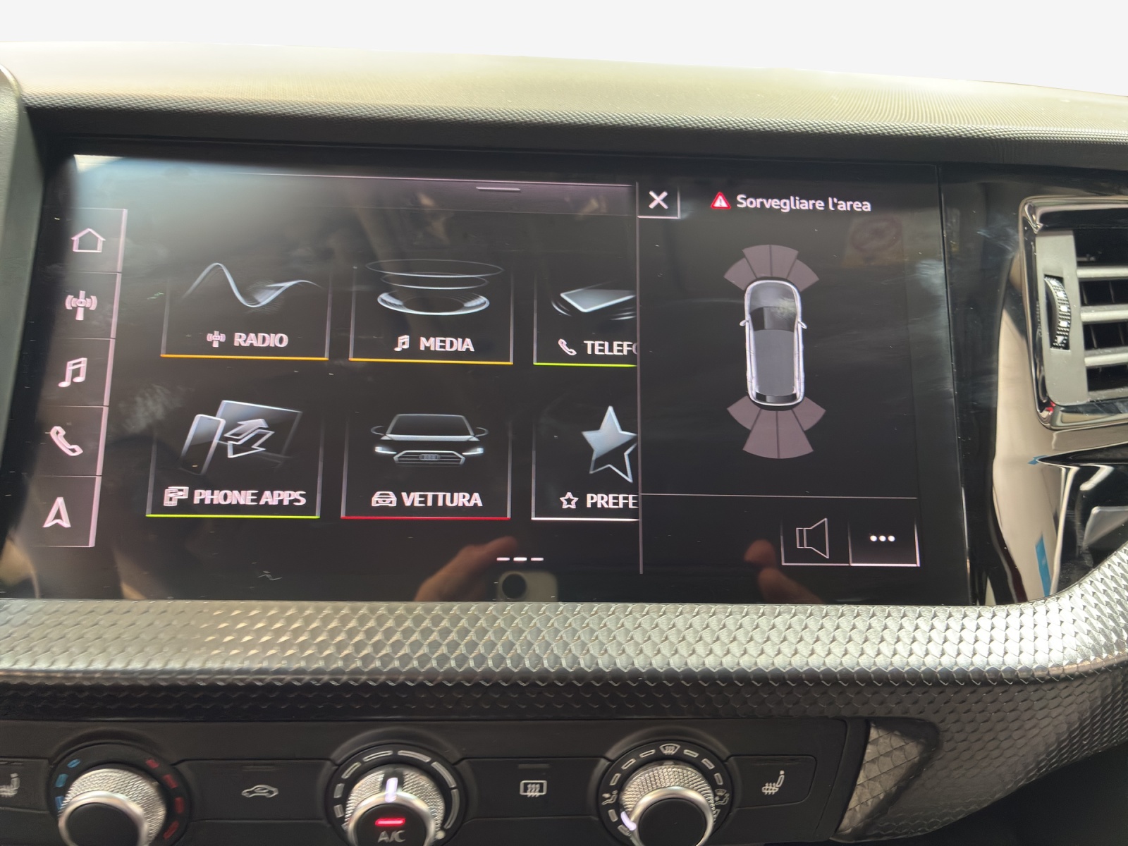 AUDI A1 Sportback 35 TFSI S-tronic-image-14