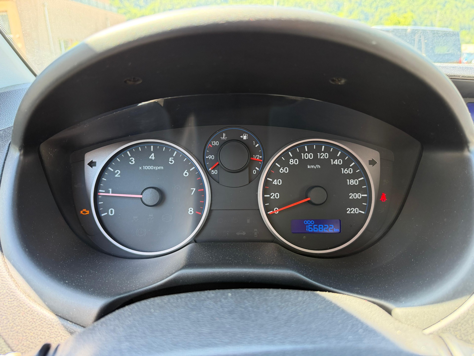 HYUNDAI i20 1.2 Comfort-image-9