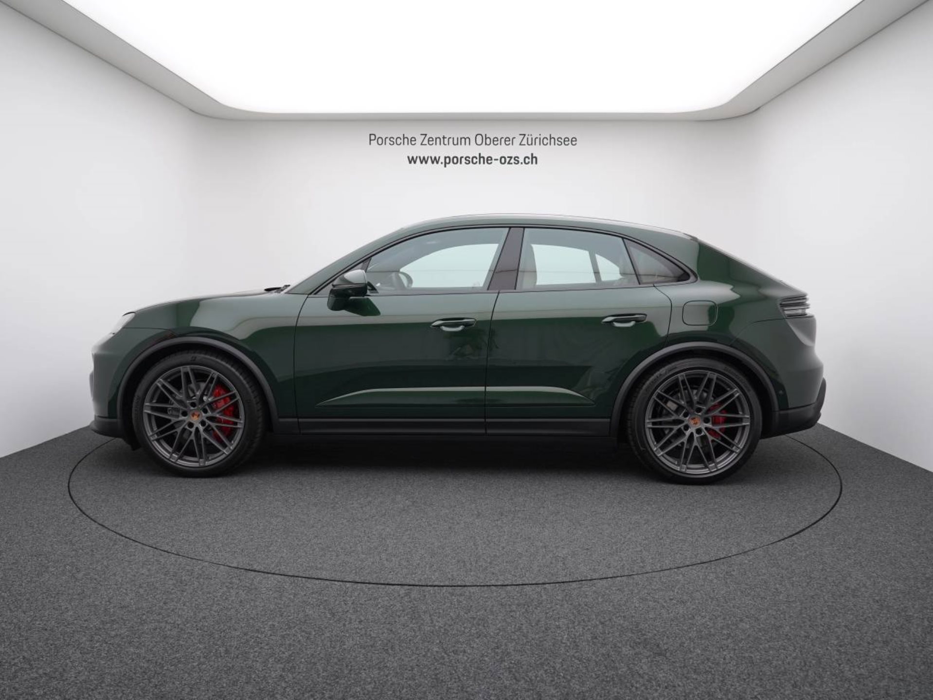 PORSCHE Macan 4S-image-1
